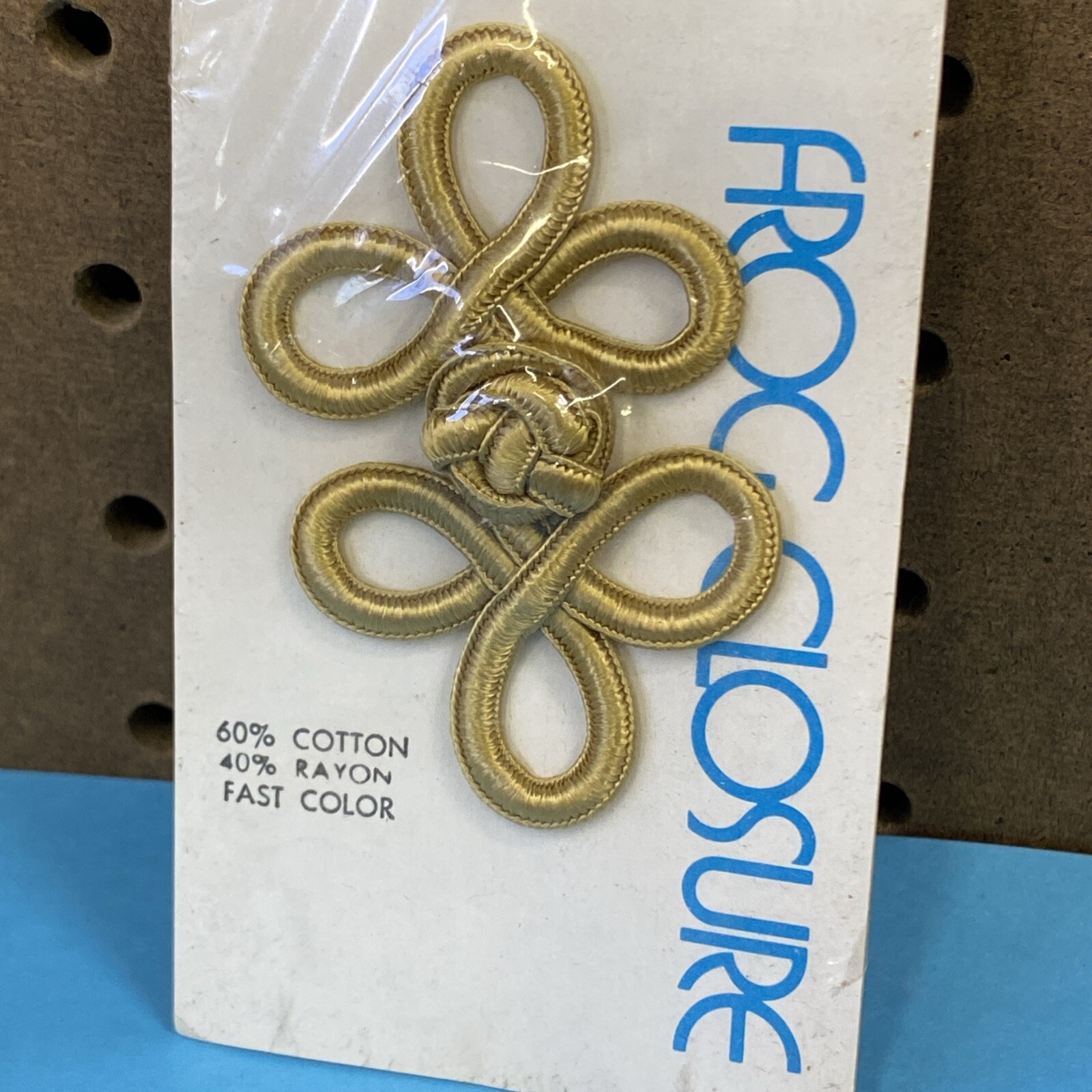 GOLD Braid Frog Closure -2" x 17/8" Wrights Rayon