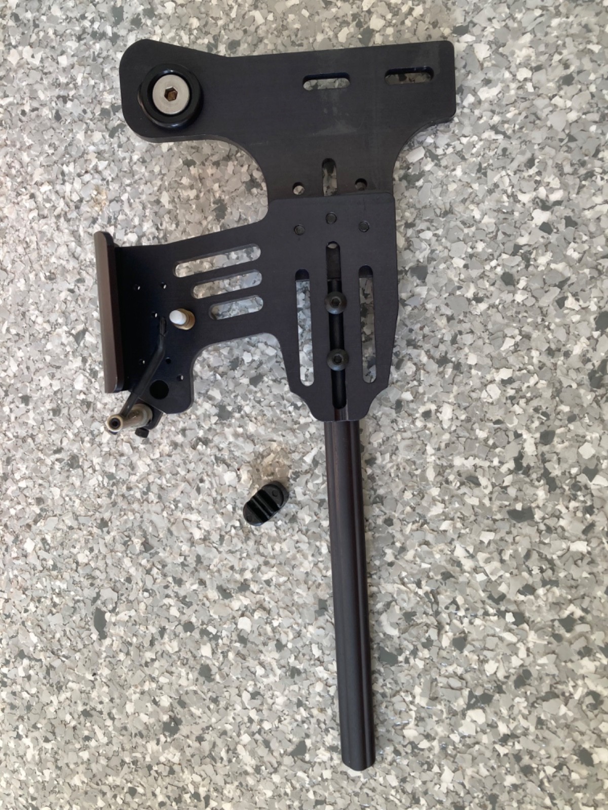 ALL IN ONE DROP-AWAY ARROW REST OVER DRAW CABLE GUARD RIGHT HAND SPRING BUTTON