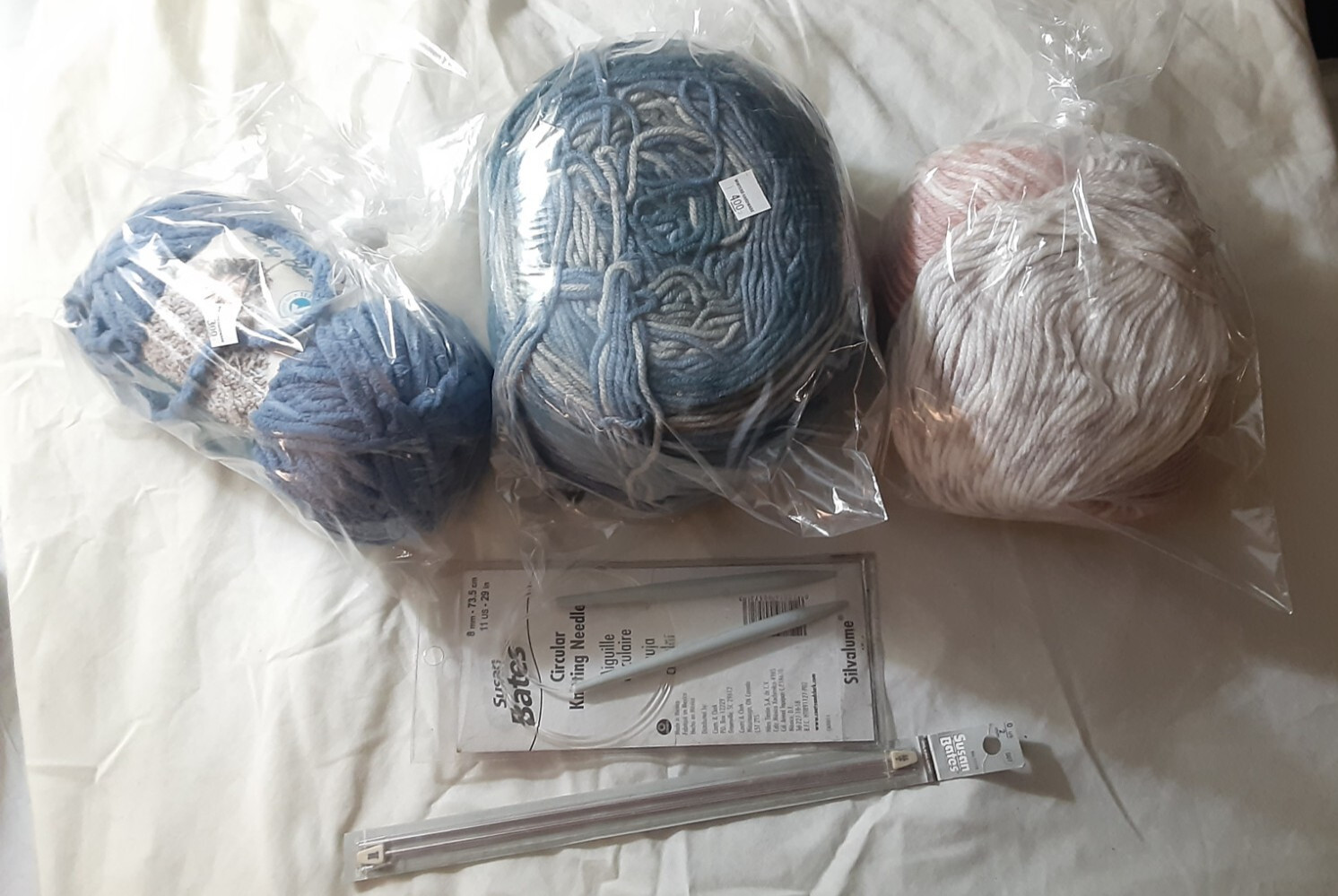 Lot of 3 Yarns & Knitting Needles - Baby Blanket Yarn, Susan Bates Circular...