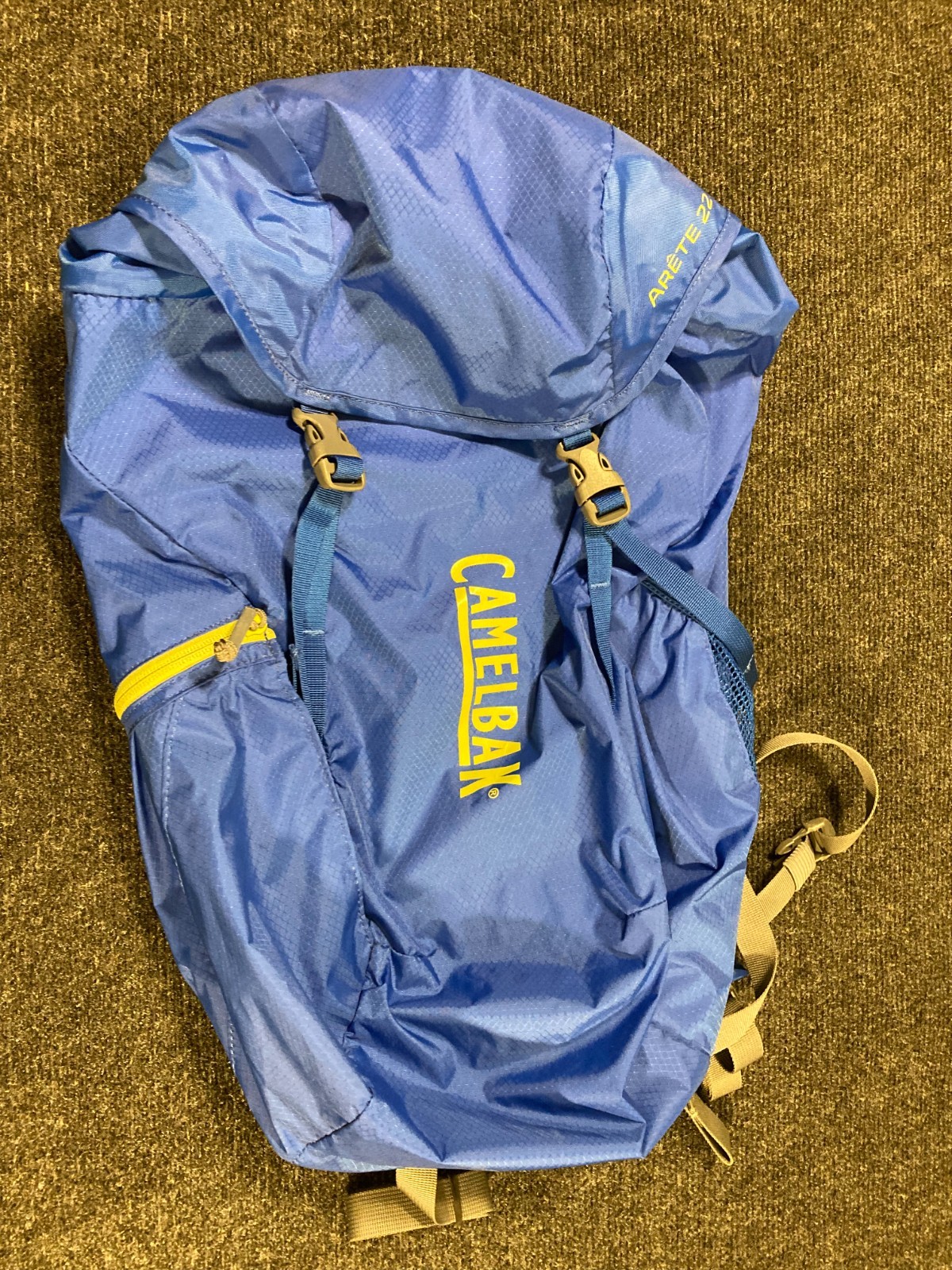 Camelbak Arete 22 Royal Blue Lightweight Hydration Pack Backpack (No Bladder)