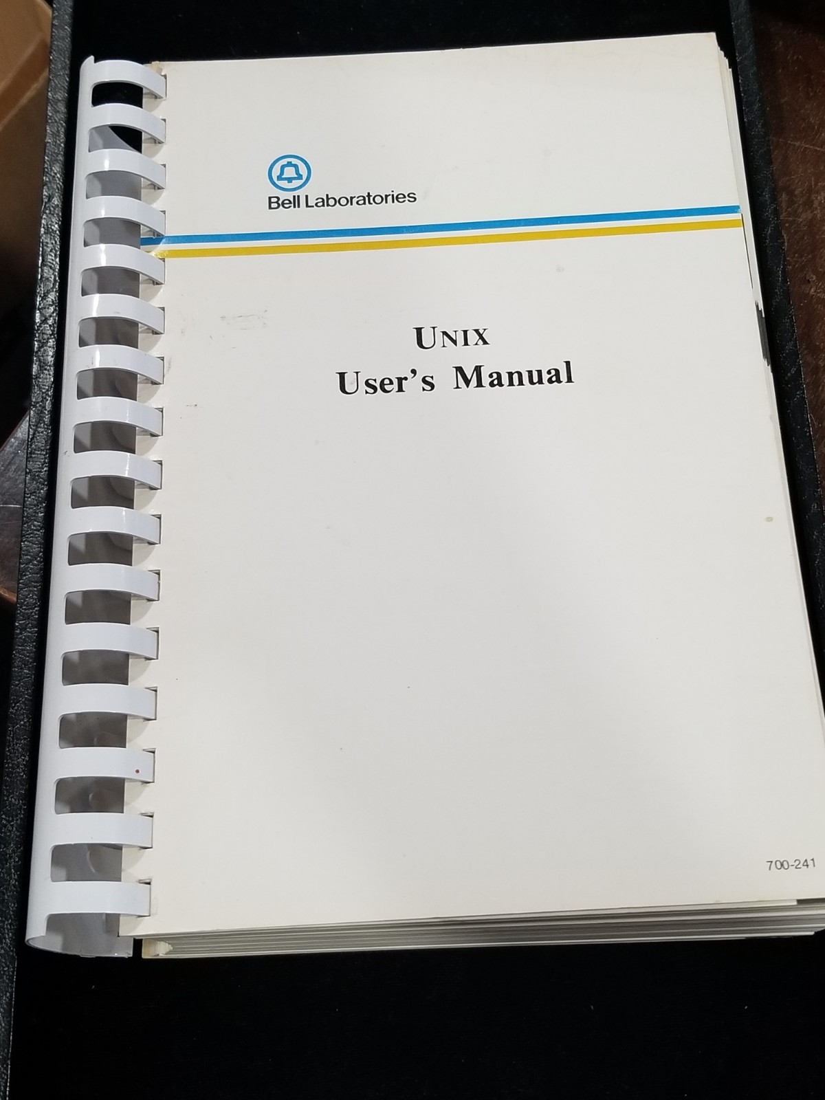 RARE Original Bell Laboratories UNIX USER’S MANUAL From BELL ENGINEER 1980