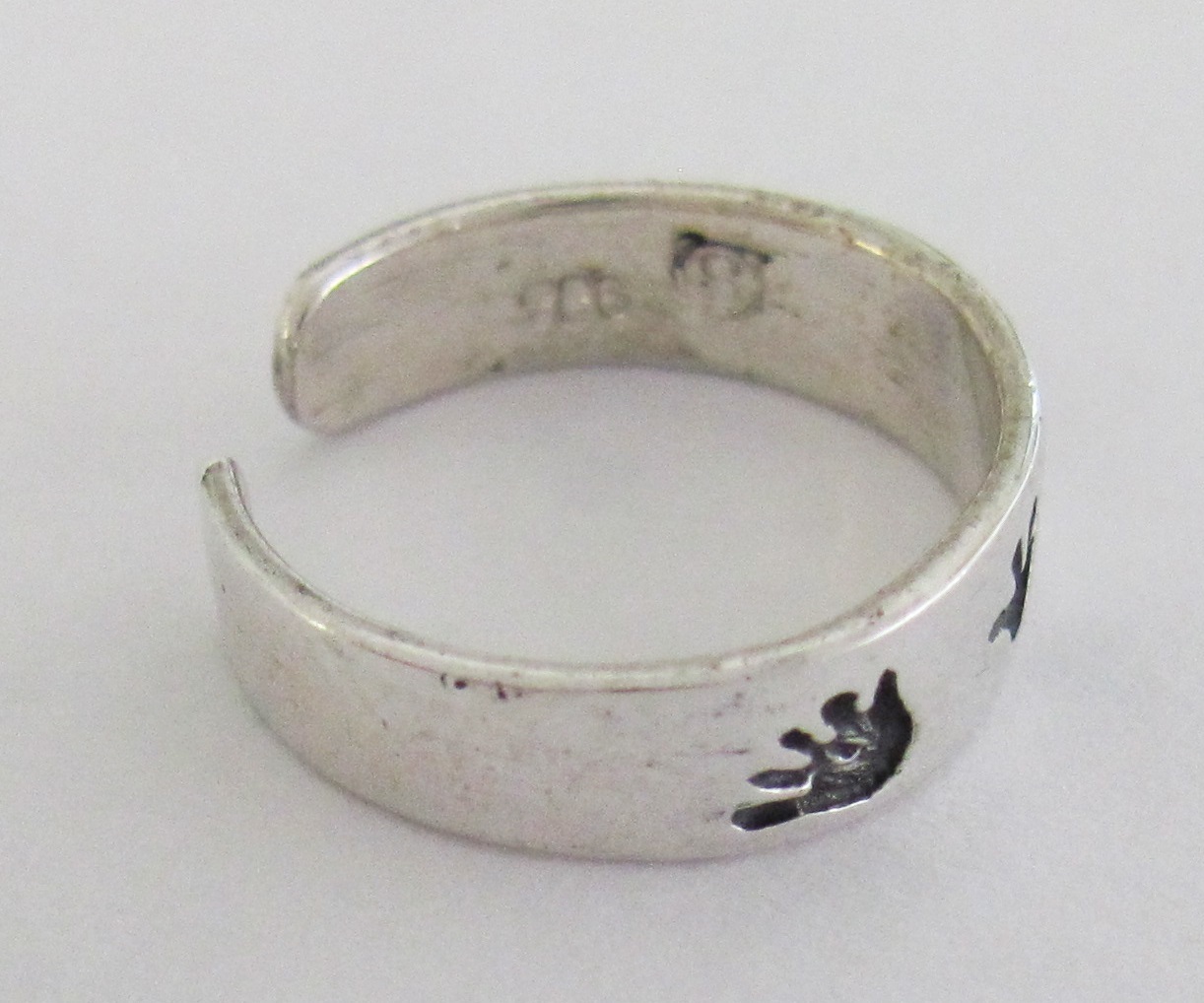 Sterling Silver hands 5mm wide band adjustable toe ring