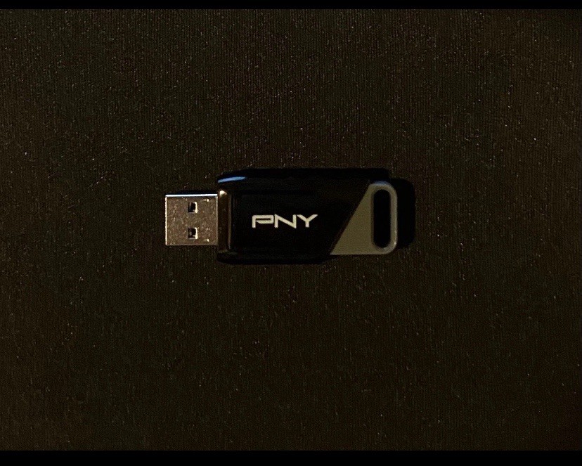 Cachy OS Linux Bootable USB Drive | Live Installer | 32GB 3.2
