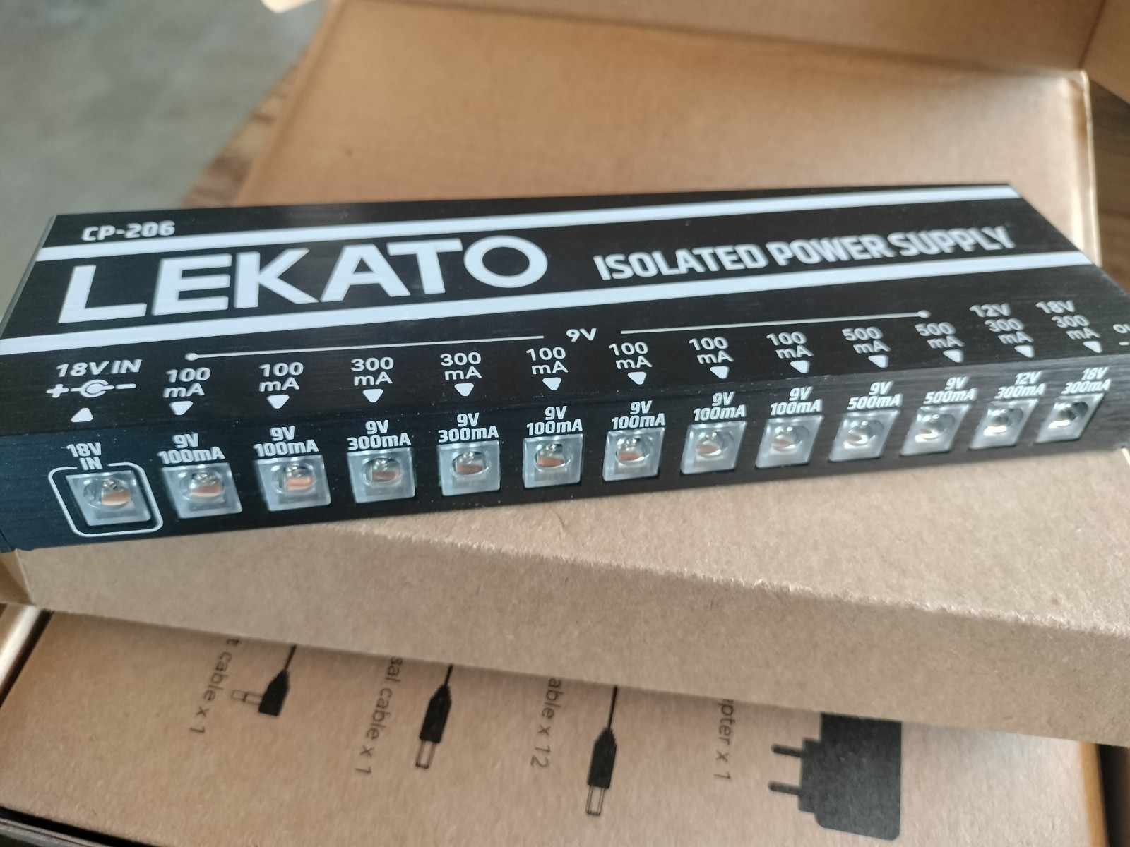 LEKATO Guitar Pedal Power Supply - 12 Port Isolated Power Supply, DC Output 9...