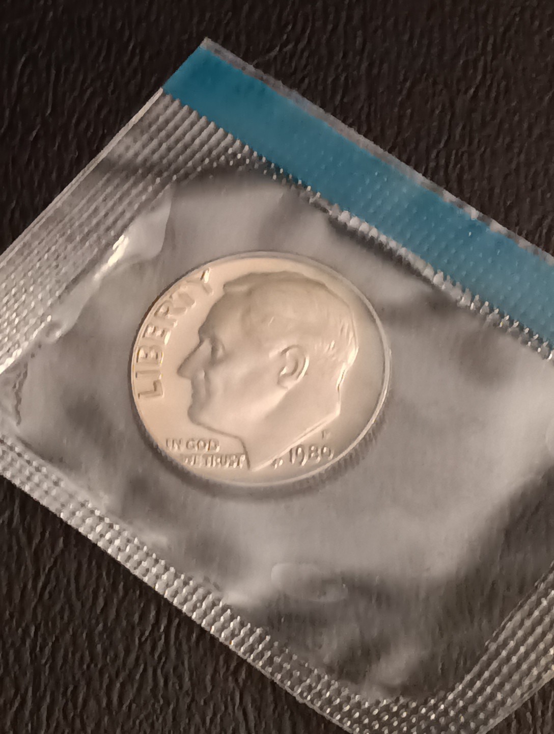 👉1980-P Roosevelt Dime ~  Mint Cello BU CHOICE