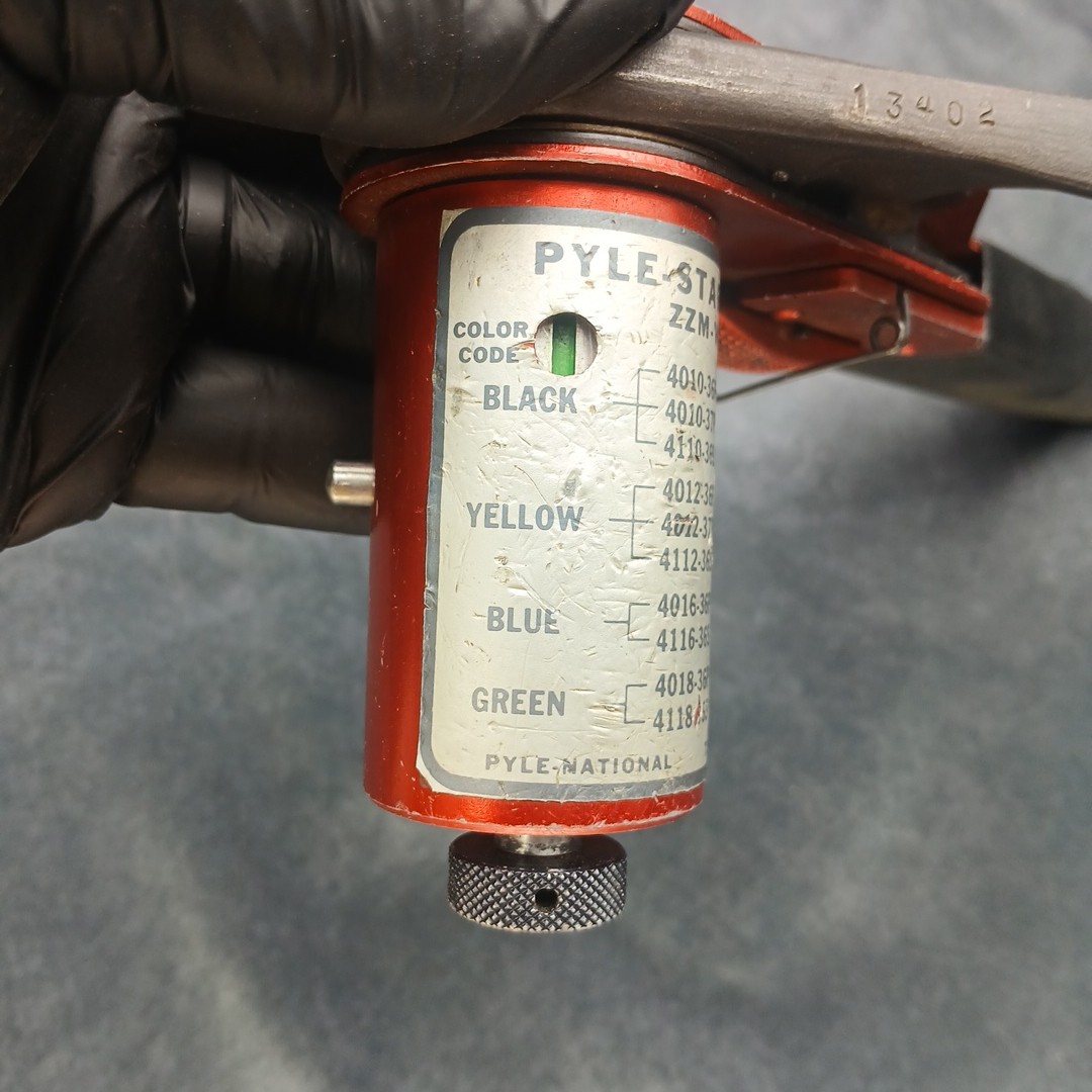 Pyle National Crimp Tool 10-20AWG Wire Size