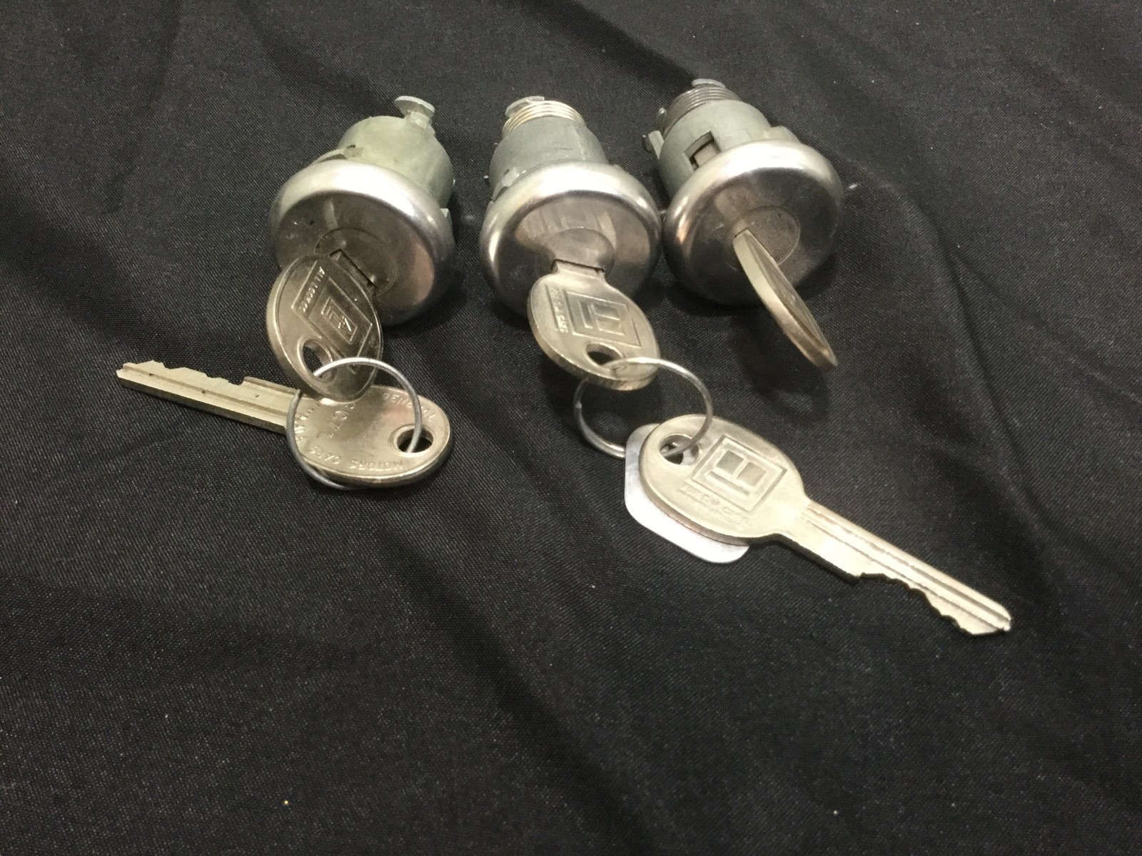 GM Original and Aftermarket Trunk Plugs, Set of 3 - Locksmith