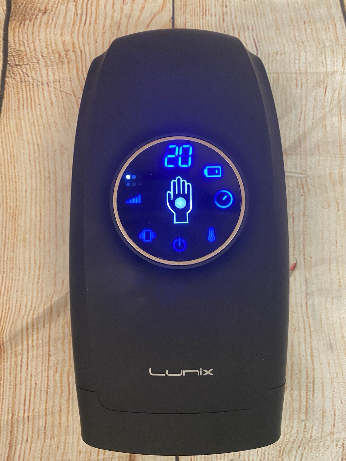 Linux Touchscreen Cordless Rechargeable Hand Massager Model LX7 Black