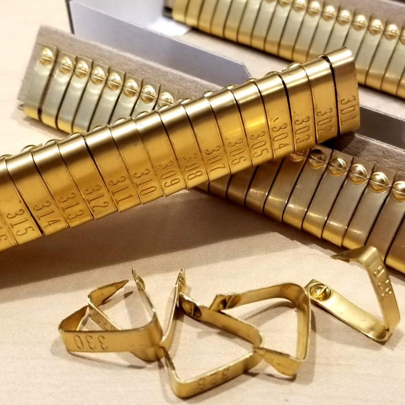 Pinnon Hatch Farms 1000 Pieces Numbered Brass Jiffy Wing Bands Chicken ID Tags