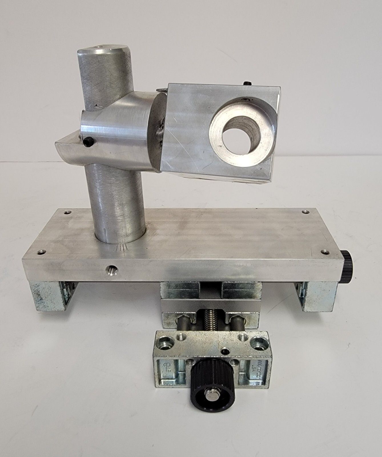 IGUS LINEAR ACTUATOR ASSEMBLY SWX-104001.