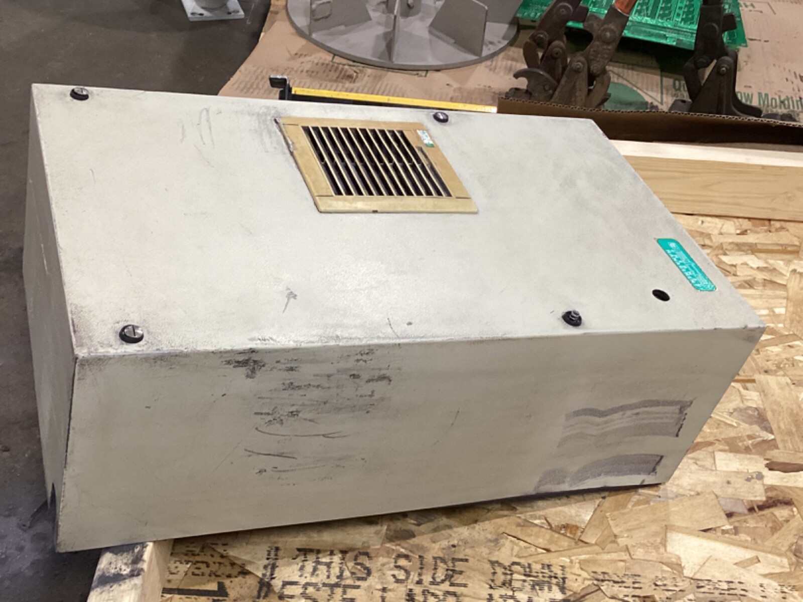 ETA THERMAL MANAGEMENT CABINET COOLING UNIT #100G36PR7