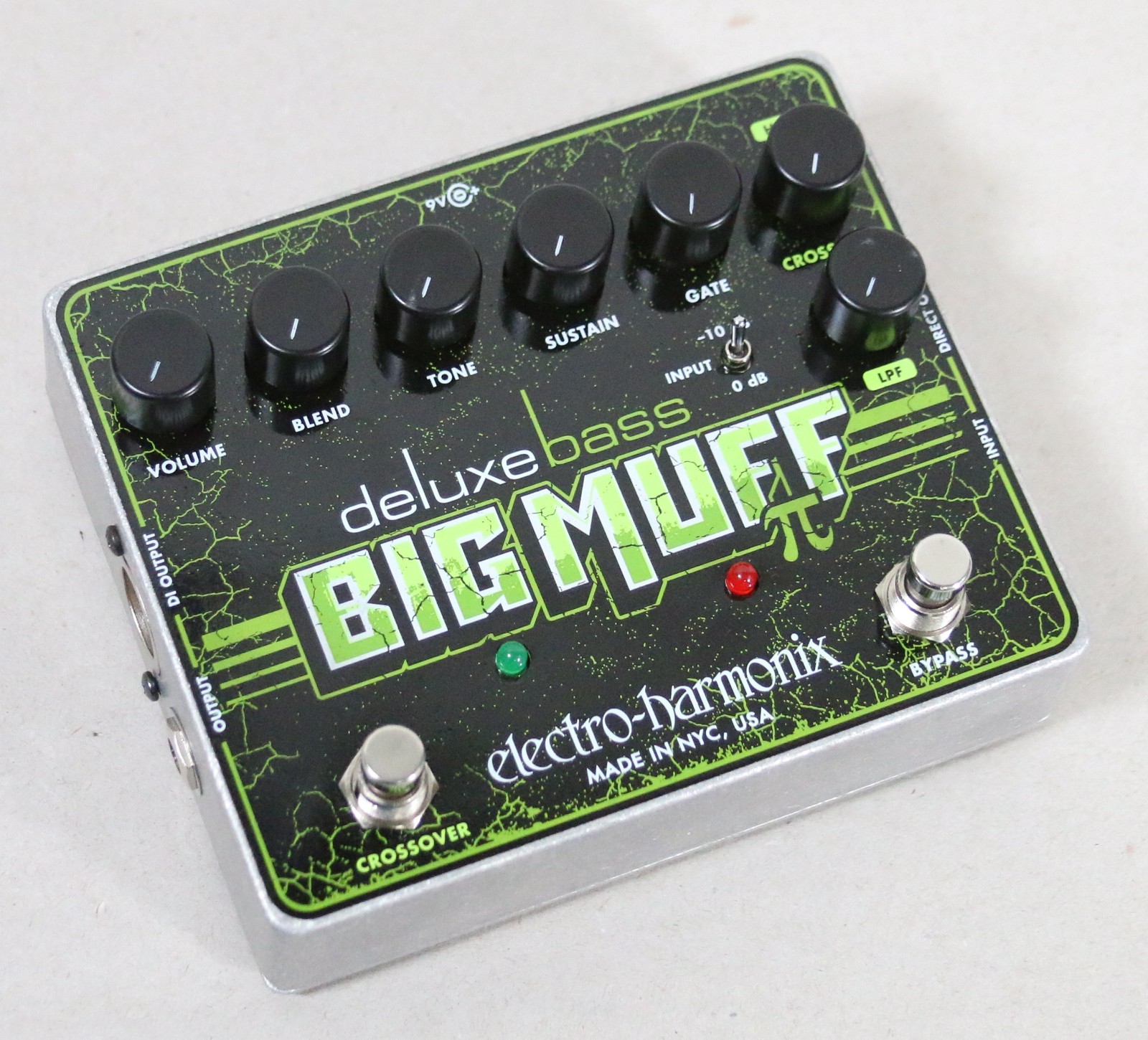 Electro-Harmonix Deluxe Bass Big Muff Pi Distortion Bass Effect Pedal - Great!