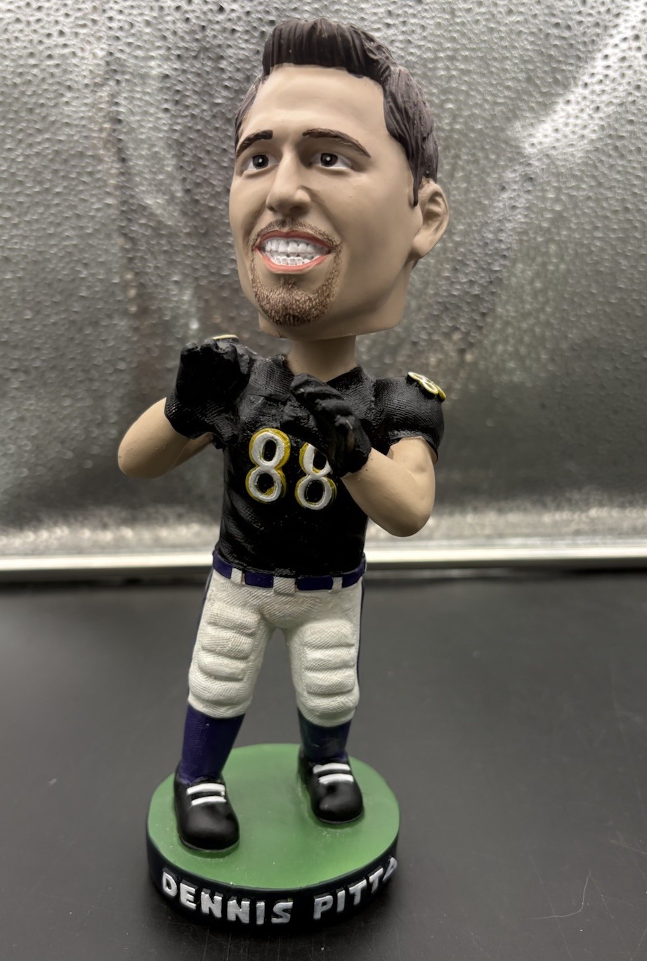 Dennis Pitta Baltimore Ravens Bobblehead-New!