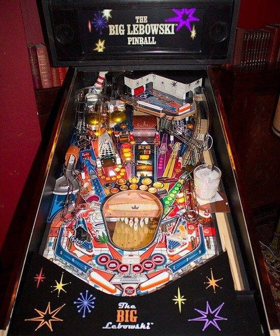 Dutch Pinball * The BIG LEBOWSKI * with Lit Apron upgrade & Hologram Topper !