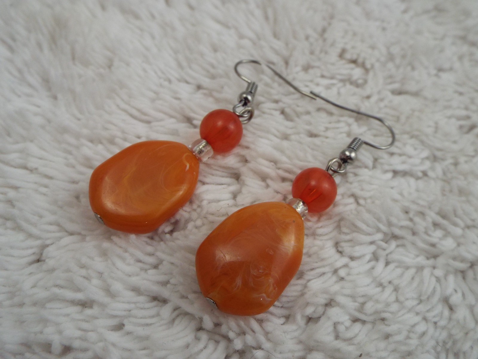 Silvertone Orange Bead Pierced Earrings (F9)