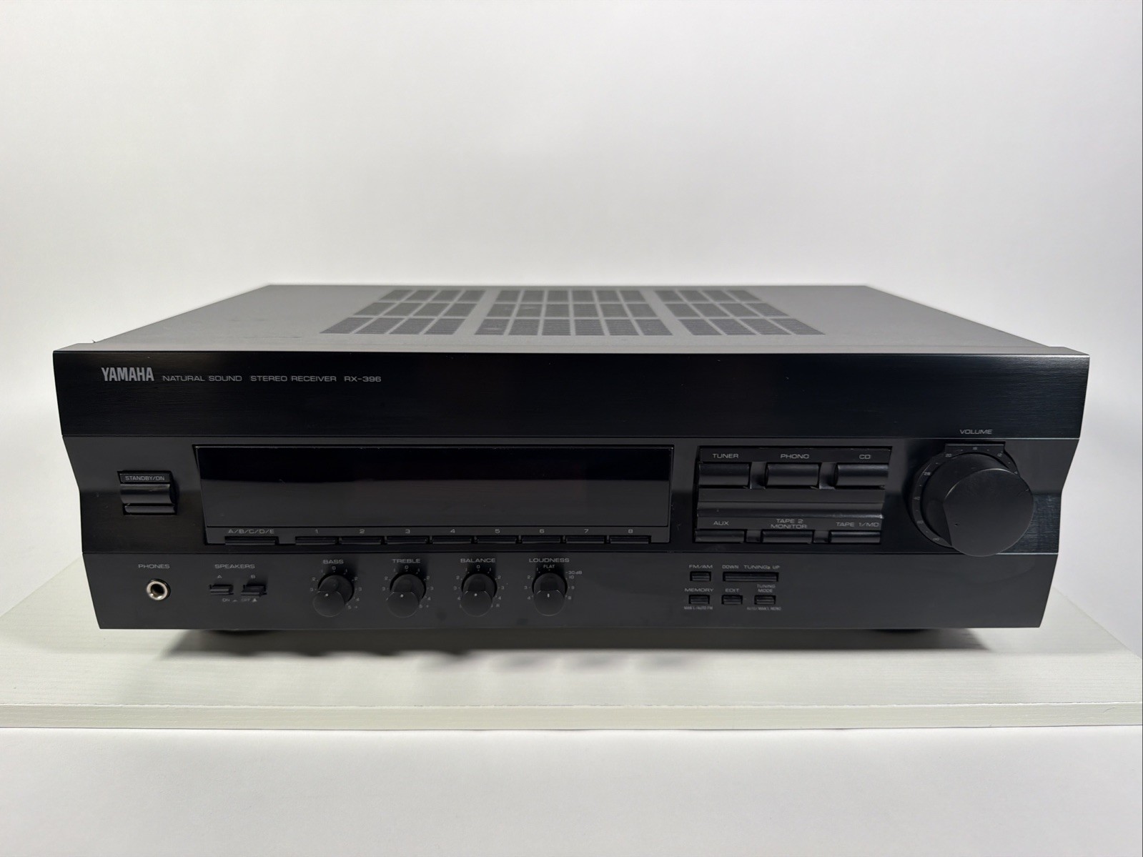 Yamaha RX-396 Stereo Receiver and Natural Sound Amplifier Digital Tuner