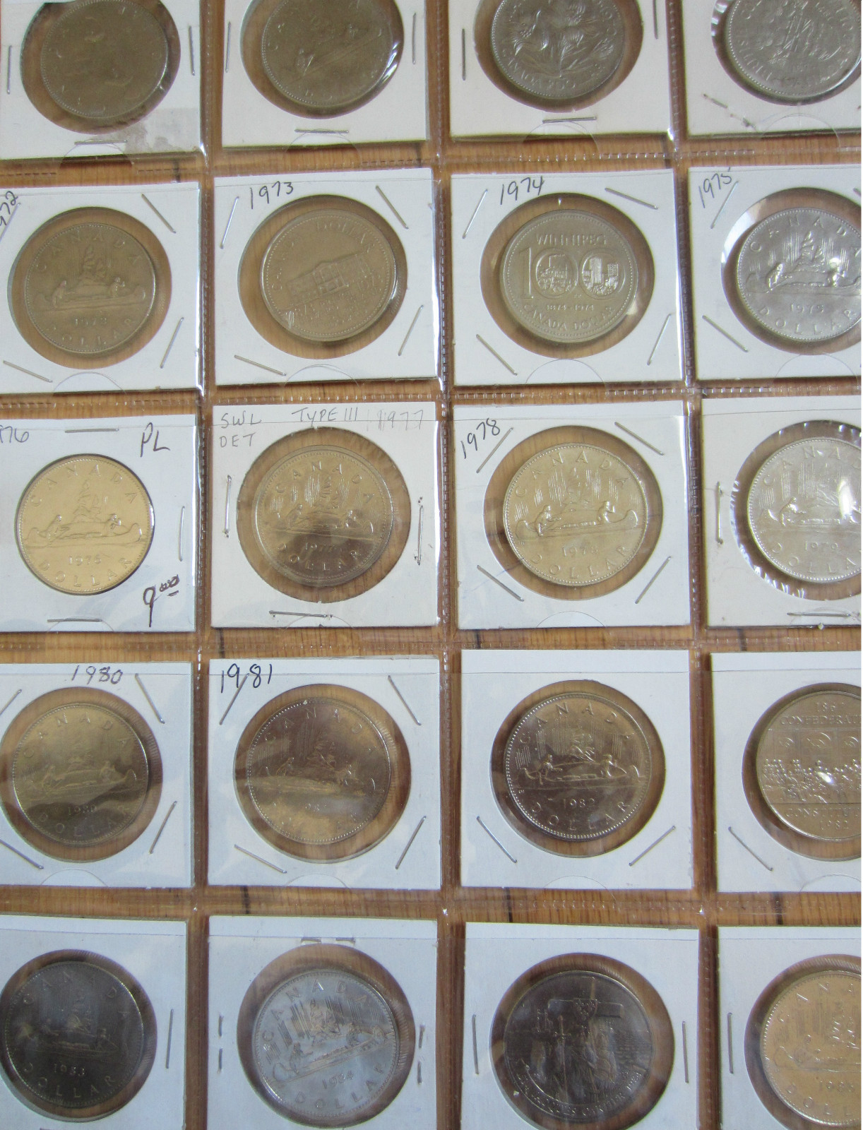 Complete Set of Canada Dollars Coins (1968-1986) $1 Nickel Coins