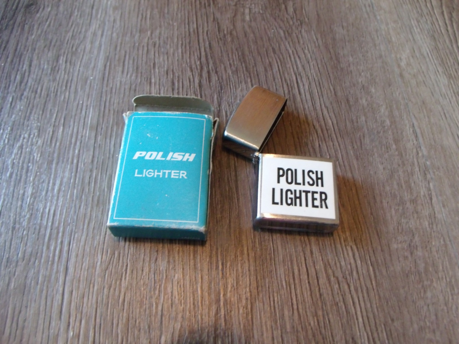 COLLECTIBLE POLISH LIGHTER NOVELTY GIFT