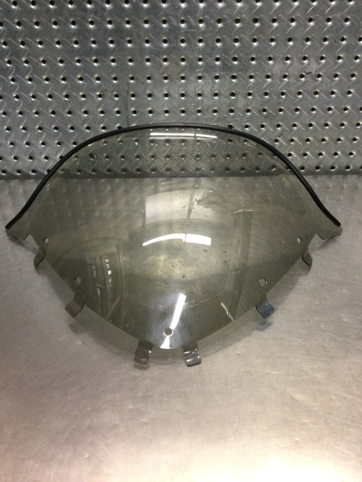 POLARIS IQ DRAGON RMK  SWITCHBACK LOW WINDSHIELD 2875106 S039B