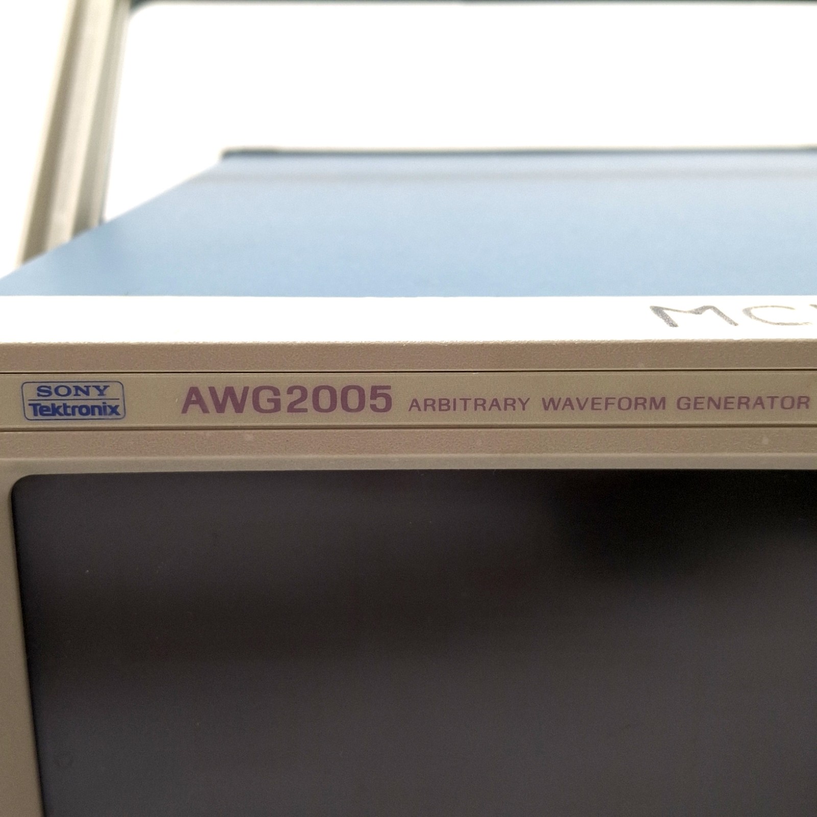 Tektronix AWG2005 Arbitrary Waveform Generator, 0.01Hz-20MHz, 12-bit *Screen*