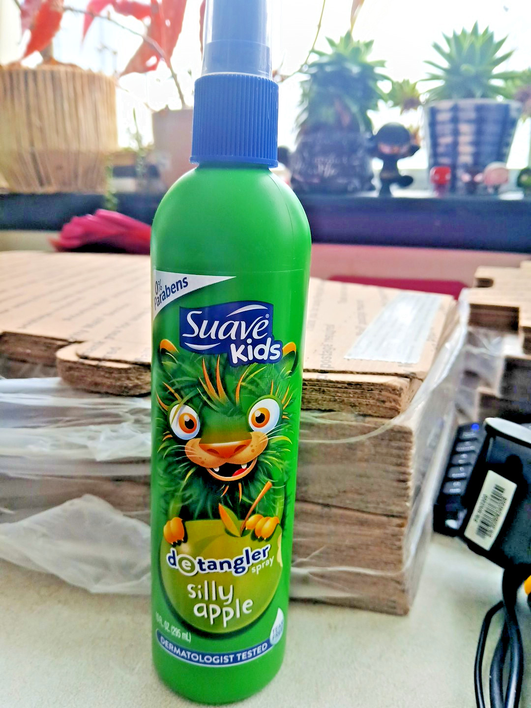 Suave Kids Detangler Spray Silly Apple 10oz Tear-Free Hair Styling Knot Remover