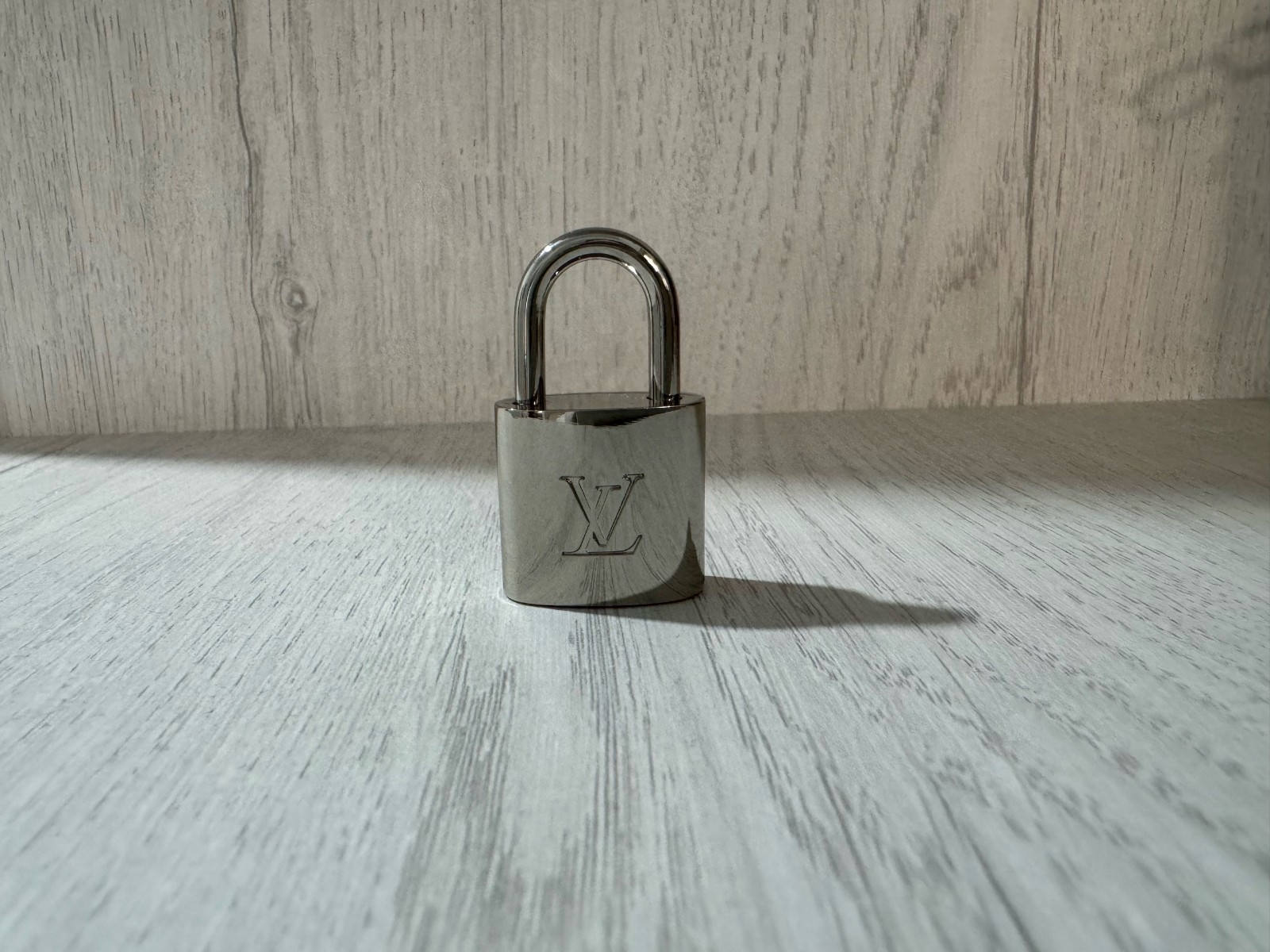 Louis Vuitton PadLock Shinny Silver Lock &2 Key Brass Authentic Number 315