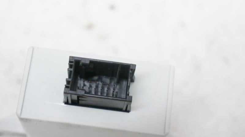 2009 Mini Cooper Power Window Mirror Control Module 61.35-9177975 OEM