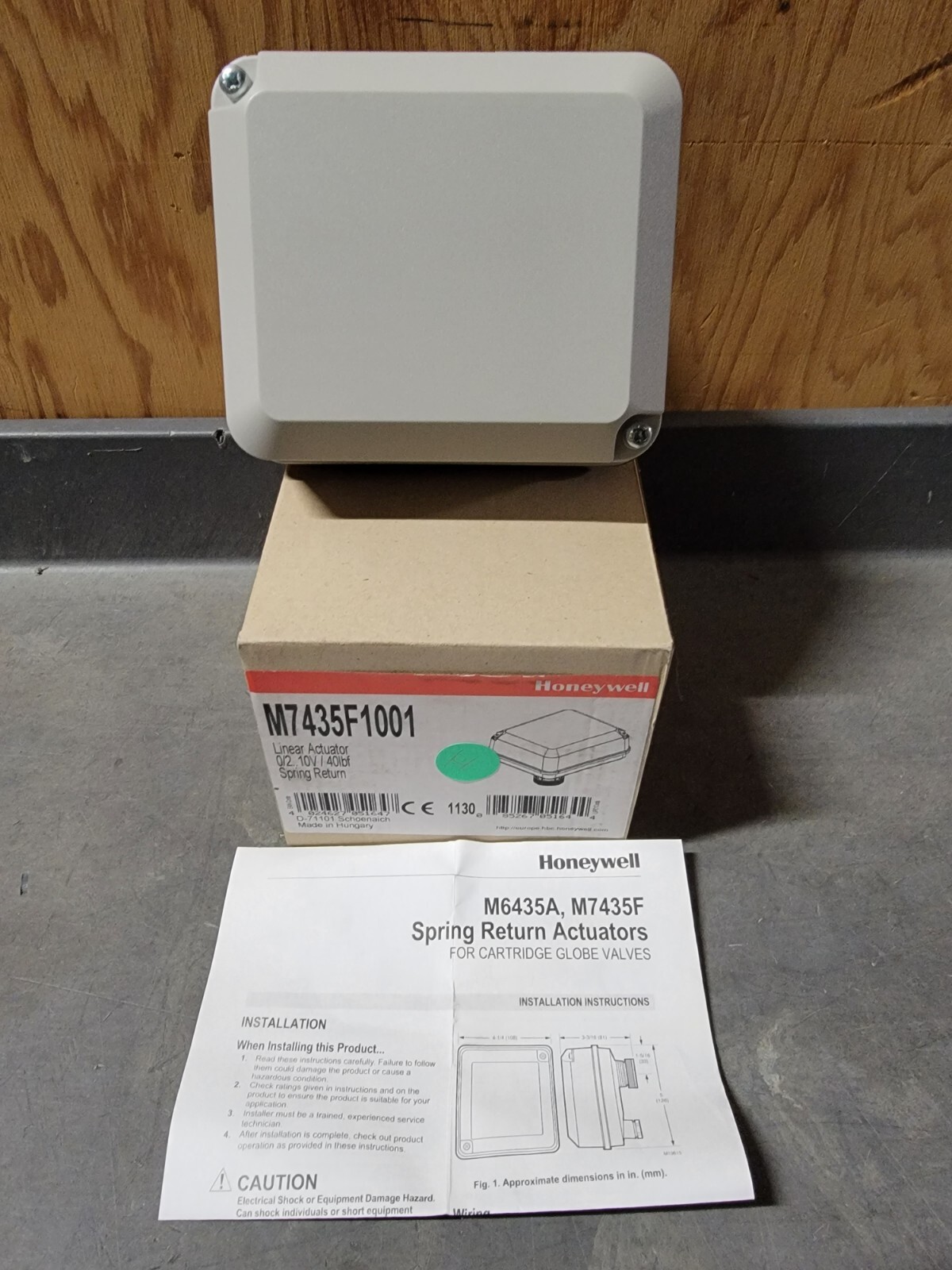 *New Unused* Honeywell M7435F 1001 Spring Return Modulating Valve Actuator