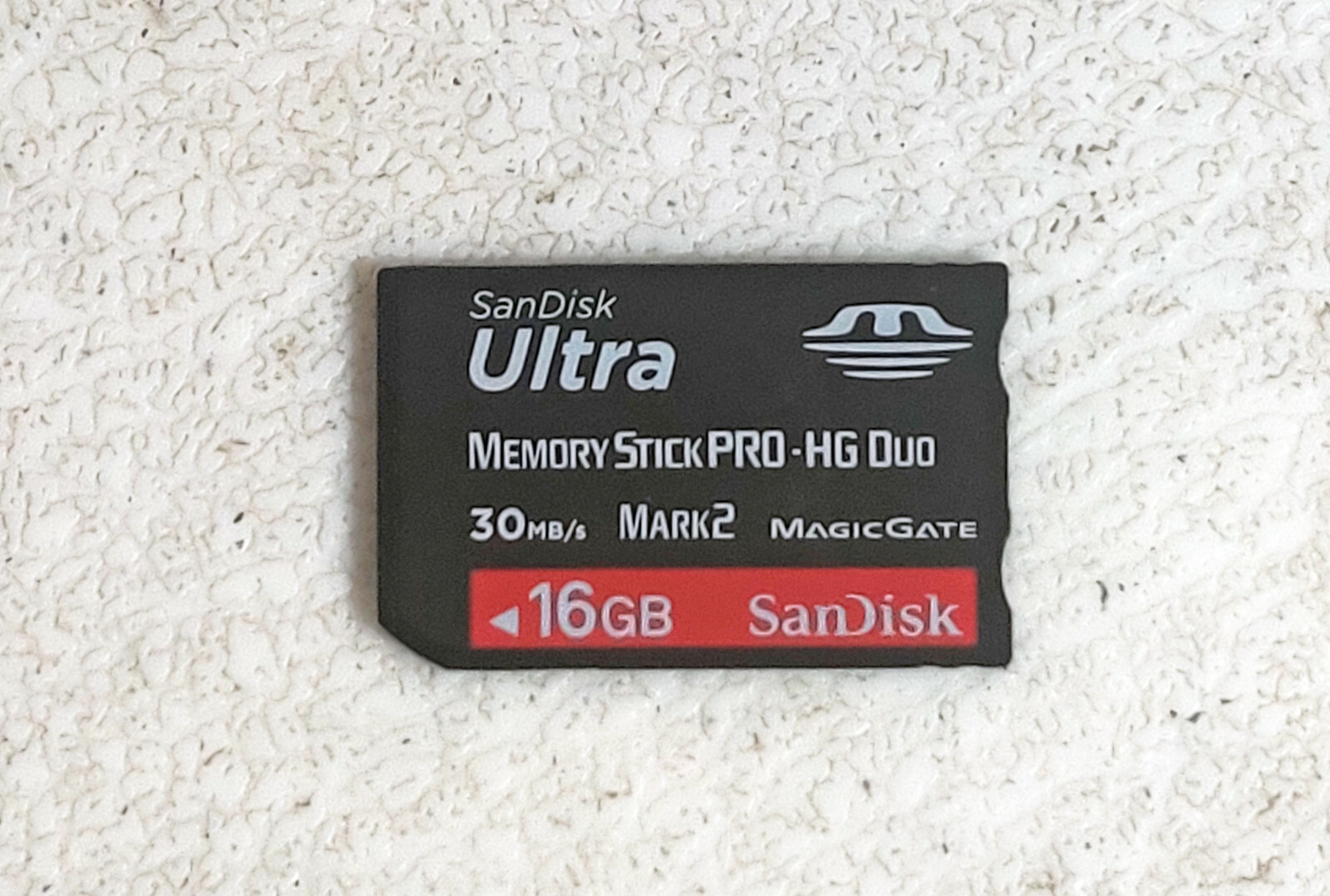 Genuine SanDisk 16GB Ultra Memory Stick Pro Duo 30MB/S Mark 2 SDMSPDH-016G