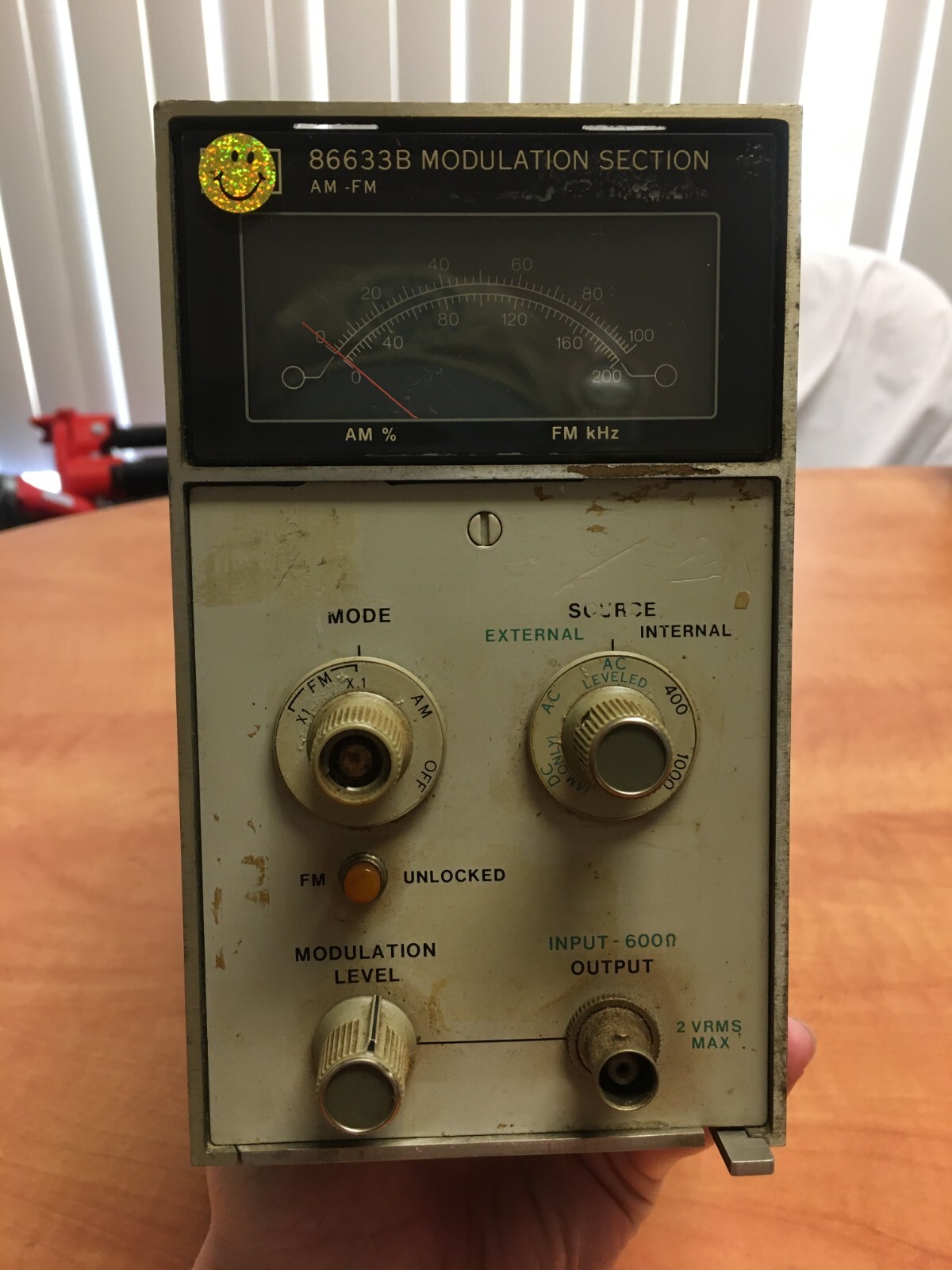 HP Hewlett Packard 86633B Modulation Section Plug In Untested