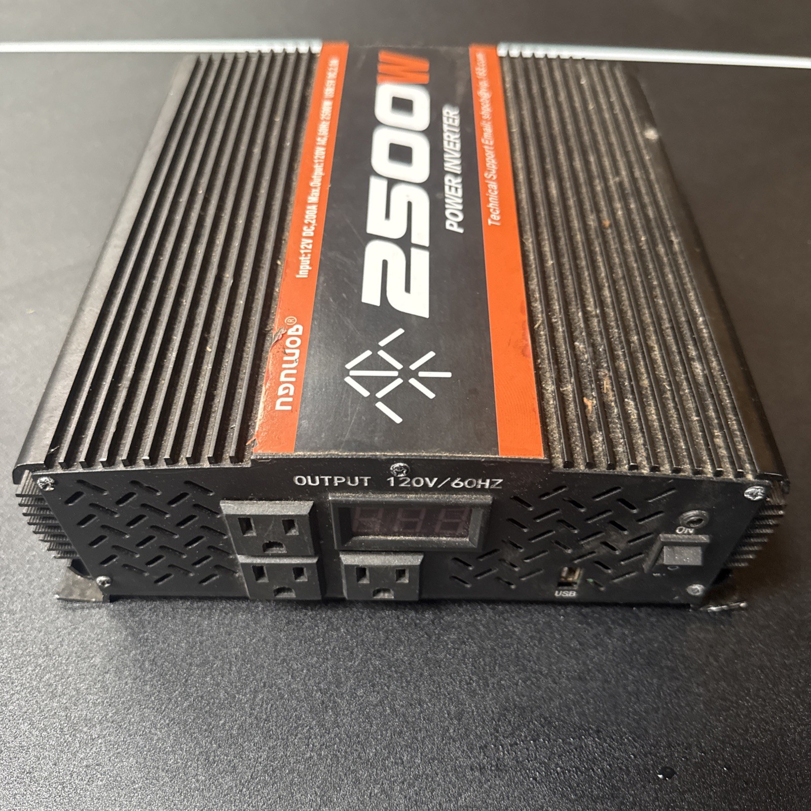 2500W Power Inverter 12V DC to 120V AC Tested Working Car Truck