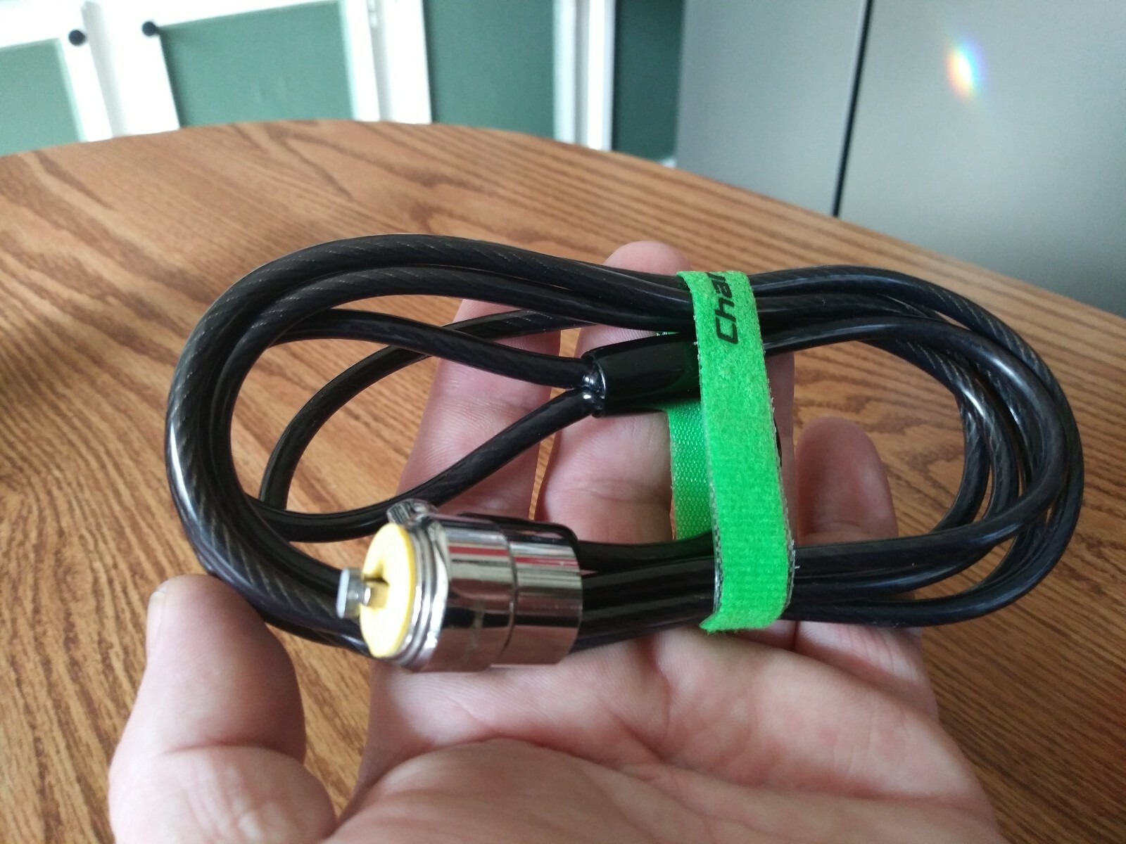 CHARGETECH ENTERPRISES LLC CT-200003 CHARGETECH ANTI-THEFT CABLE LOCK WITH KEYS