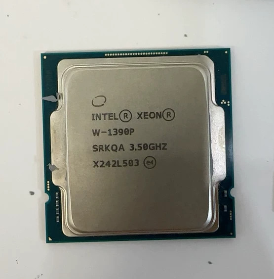 Intel Xeon W-1390P 8-Core 16-Thread 3.5GHz LGA1200 CPU Workstation Tested