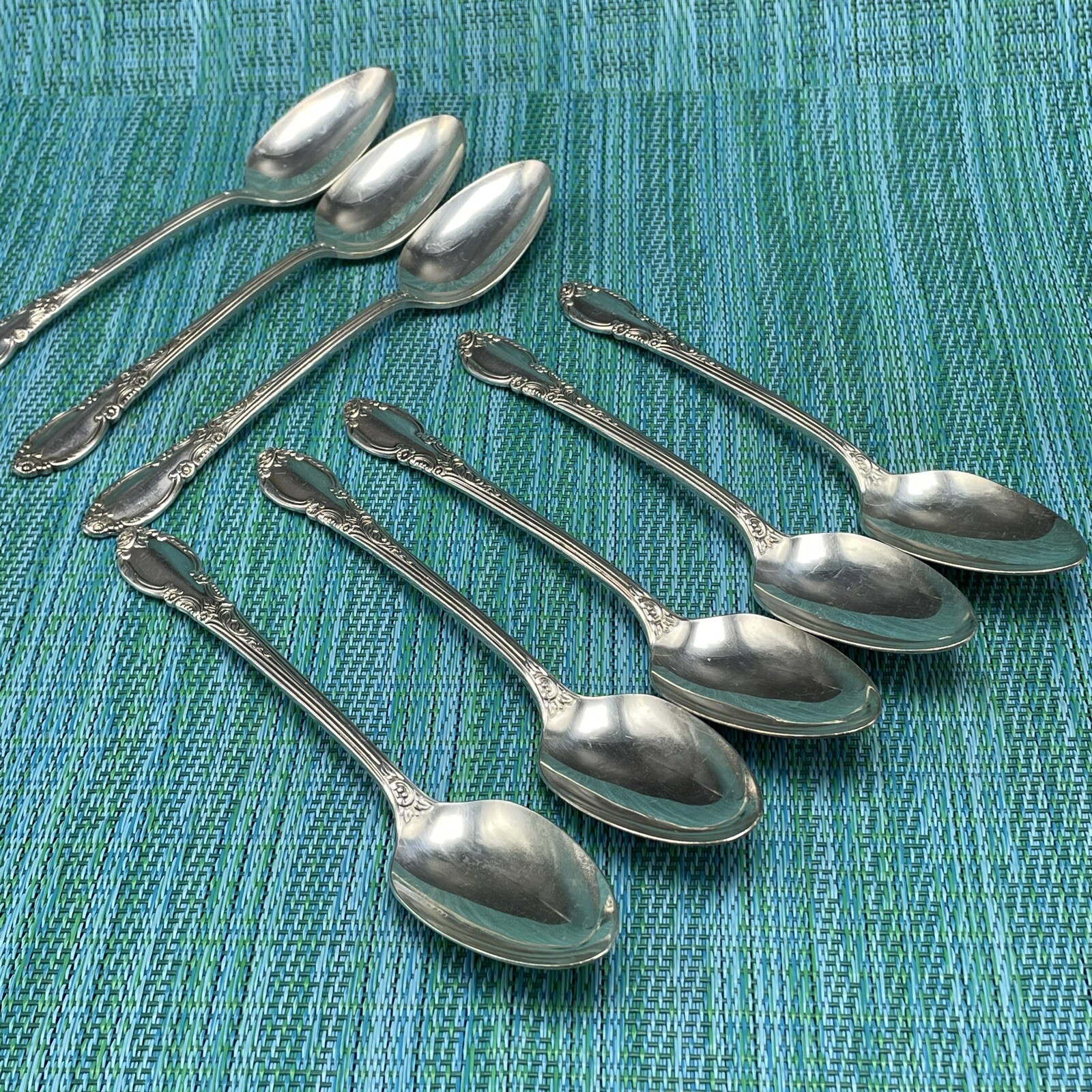8 TEASPOONS Oneida ENCHANTMENT 1881 Rogers LONDON TOWN Silverplate 1952