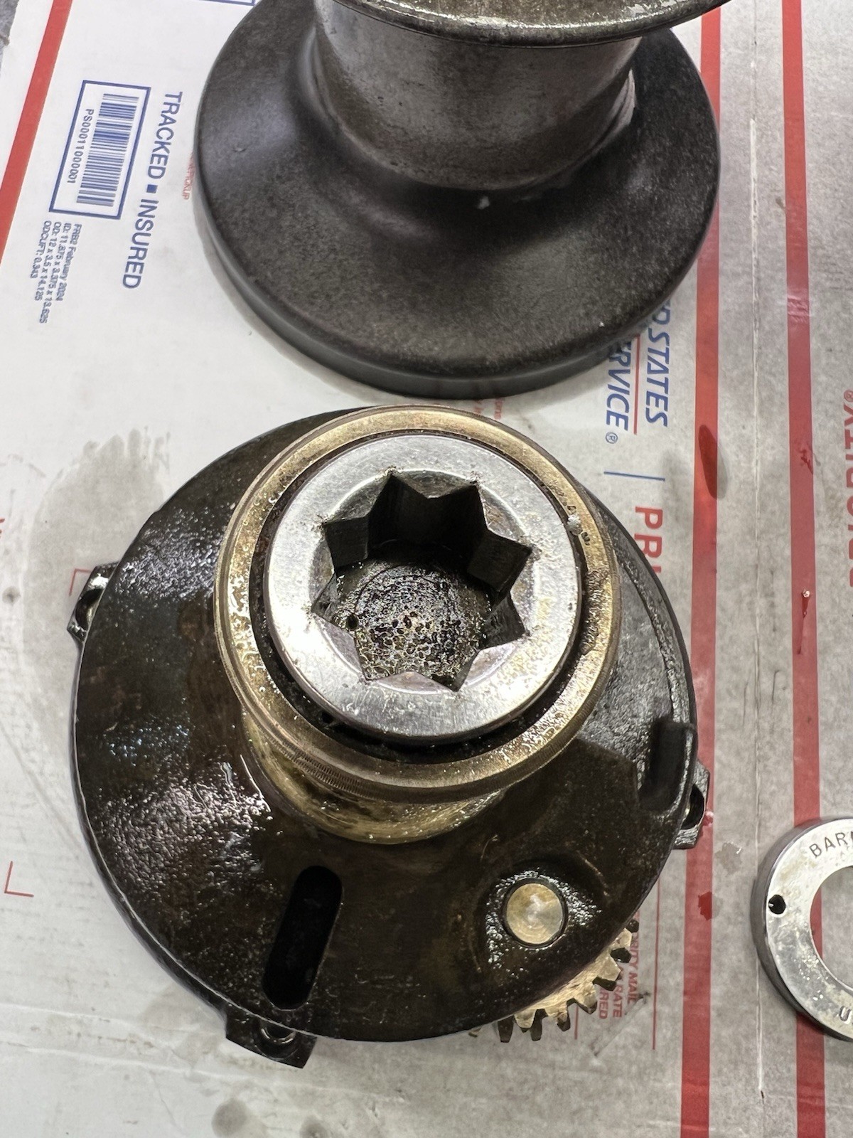 Barient 28 sailboat winch