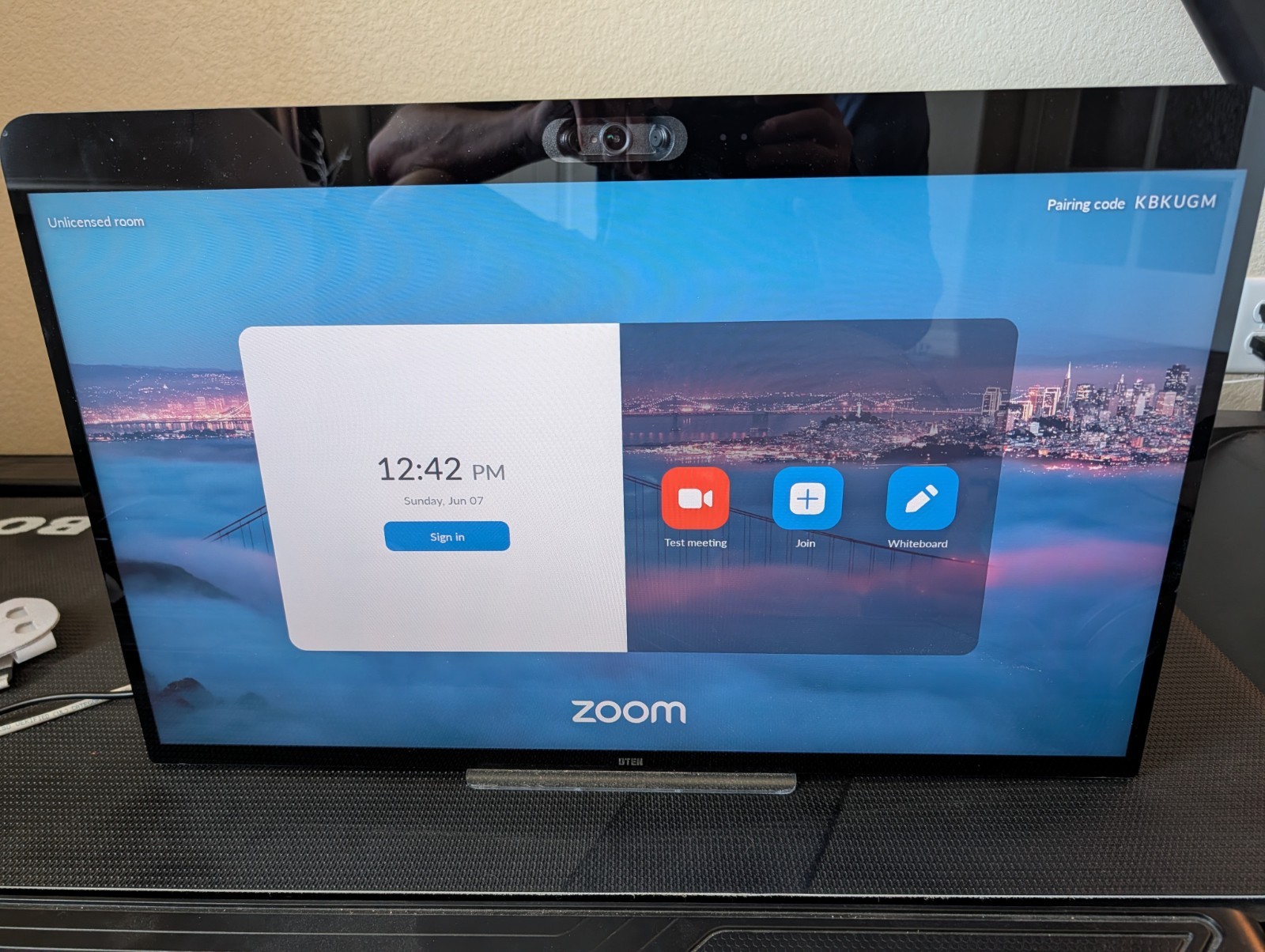 DTEN Me 27" All-In-One Zoom Rooms Touchscreen Video Conferencing Display Monitor