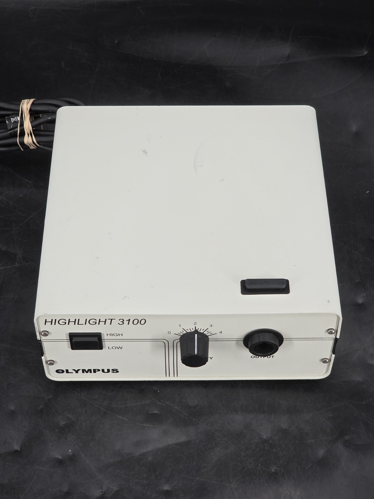 Olympus Highlight 3100 Light Source