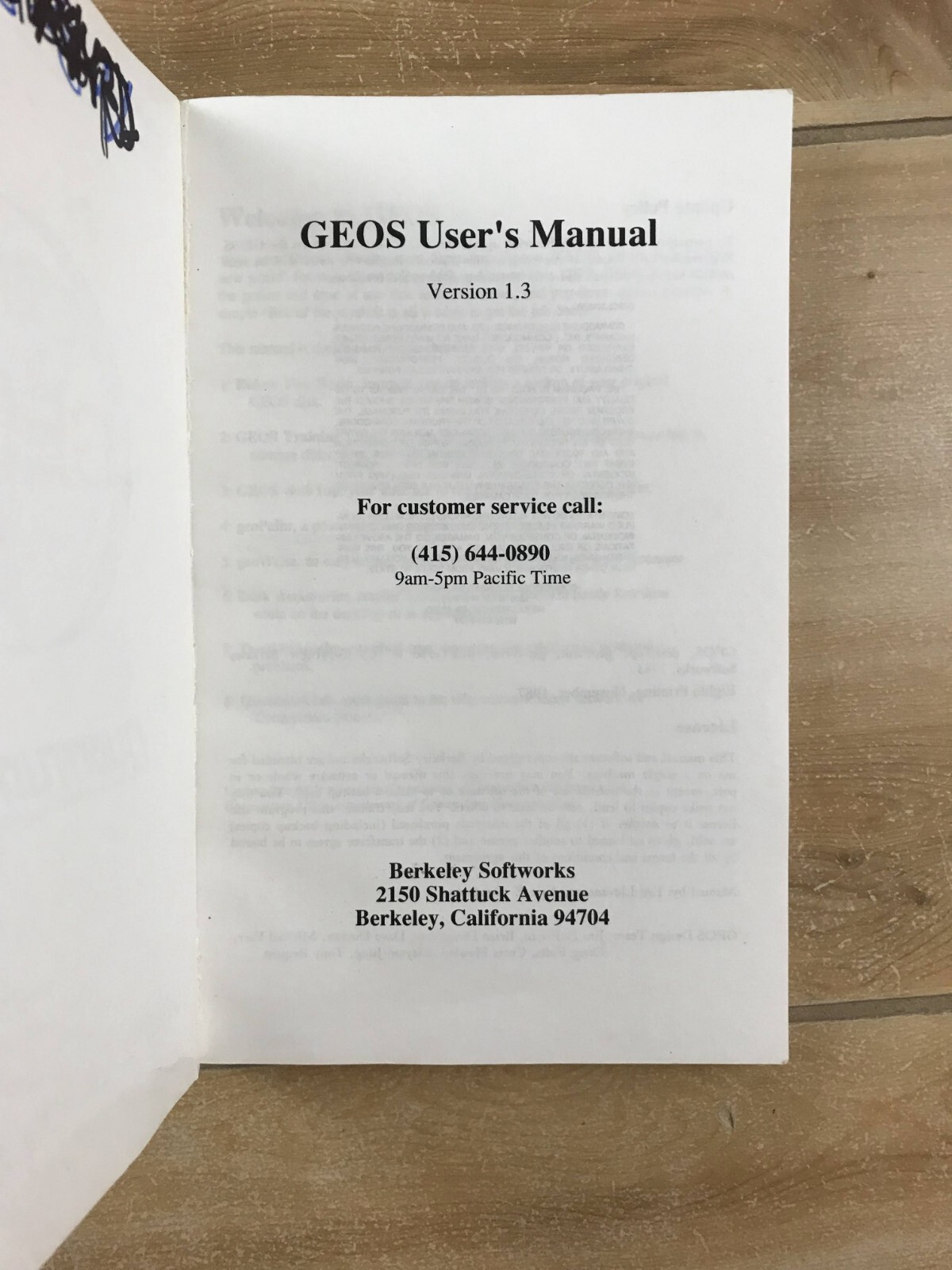 Vintage Commodore 64C GEOS QuantumLink Personal Computer OS User's Guide