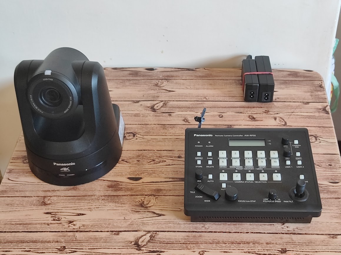 PANASONIC AW UE100 12GSDI 4K60 HDMI NDI PoE+ STREAMING PTZ IP CAMERA + RP50 CONSOLE