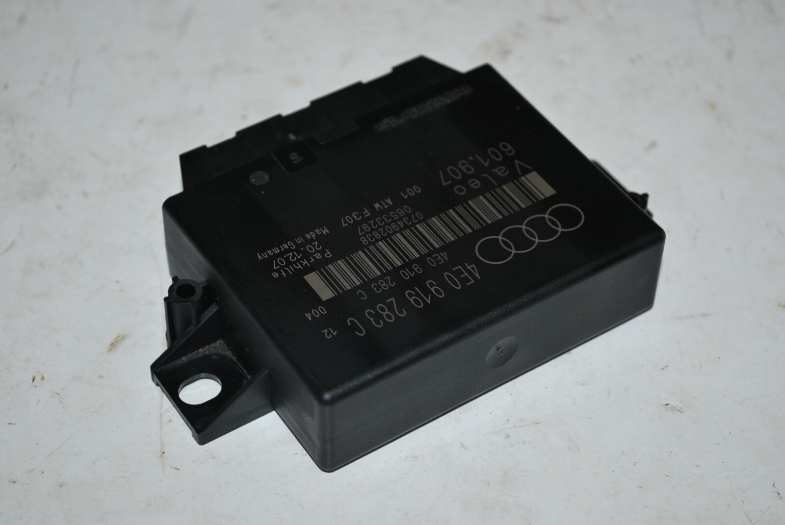 2004 - 2010 Audi A8L Parking Driver Assist Module Computer OEM