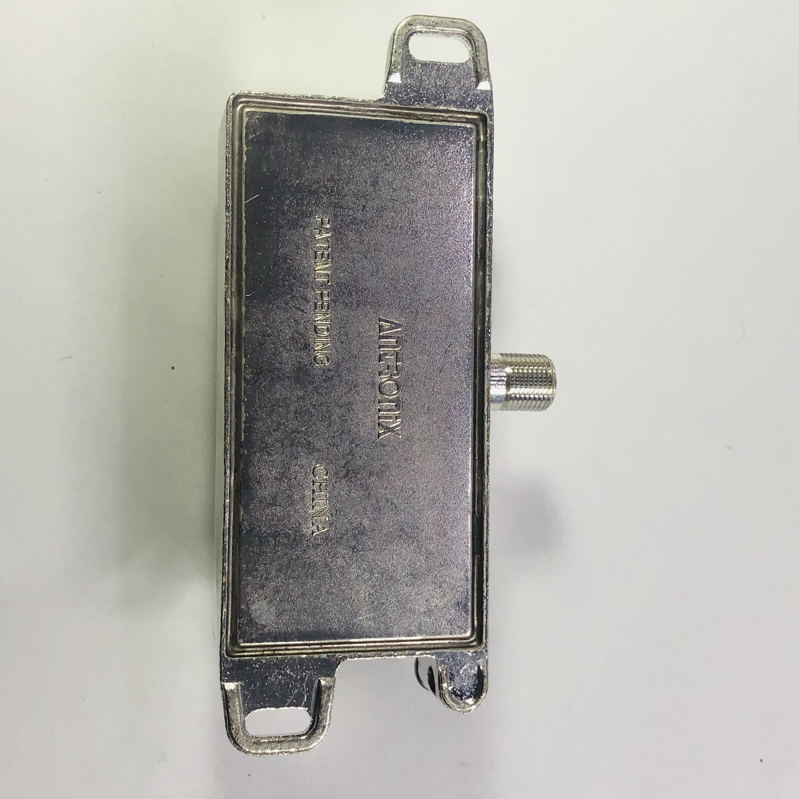 6-WAY SPLITTER MMC1006HA