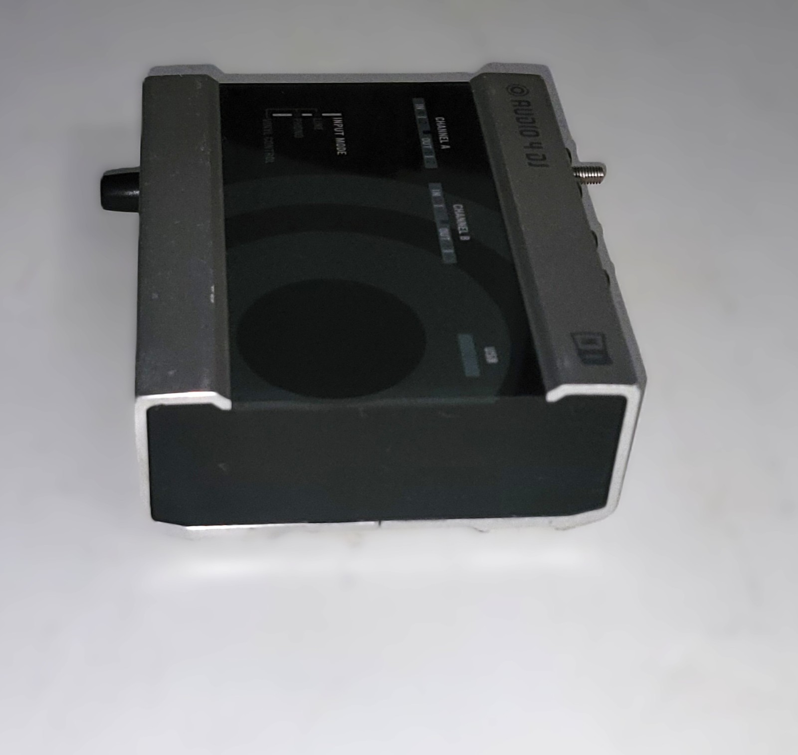 Native Instruments Audio 4 DJ USB Sound Card Audio Interface Preowned Condition