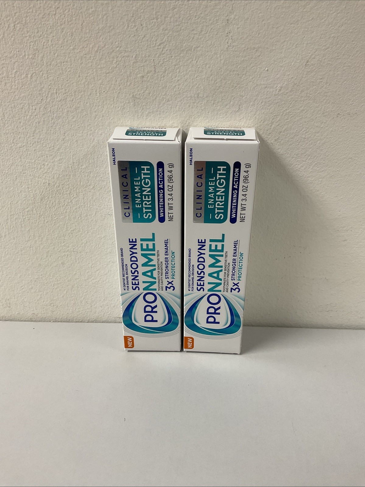 Sensodyne Pronamel Whitening Action Toothpaste 3.4oz Exp 11/26 Lot Of 2, B99-92