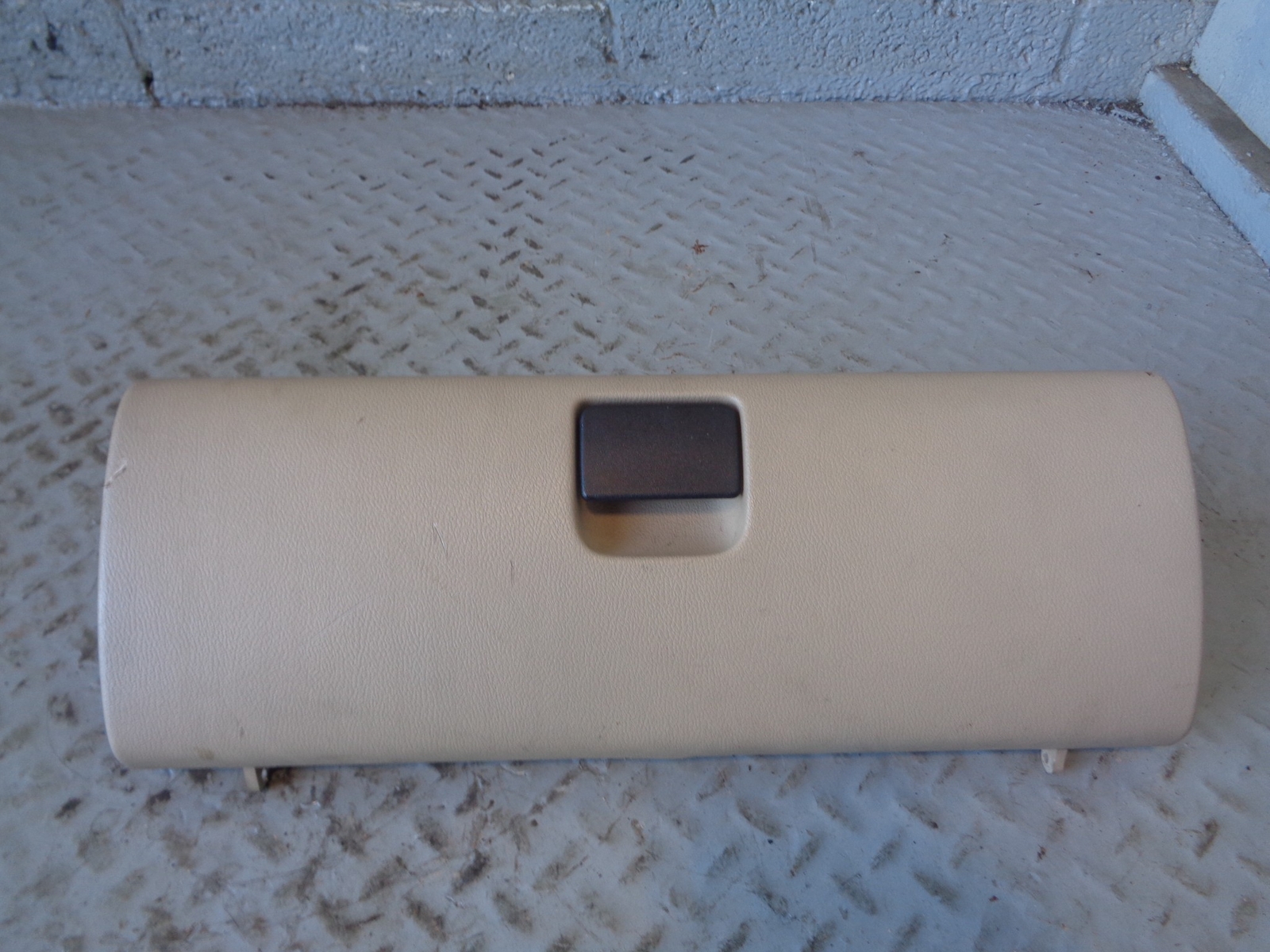 Freelander 1 Glove Box Cover Lid in Beige Near Side or Off Side 1998 to 2006