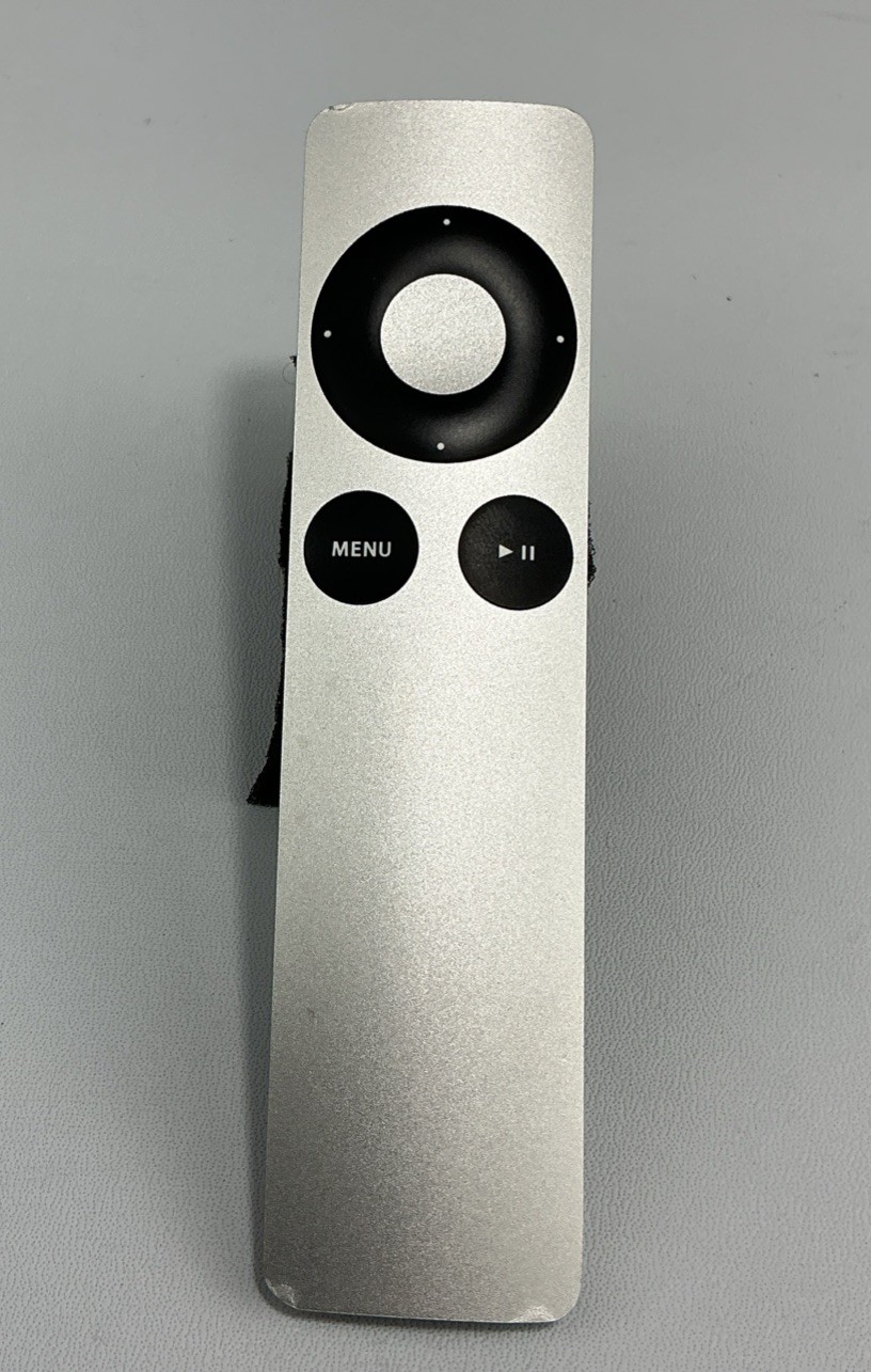Genuine Apple Silver Remote for TV iPod iMac Macbook Pro Silver A1294 Works