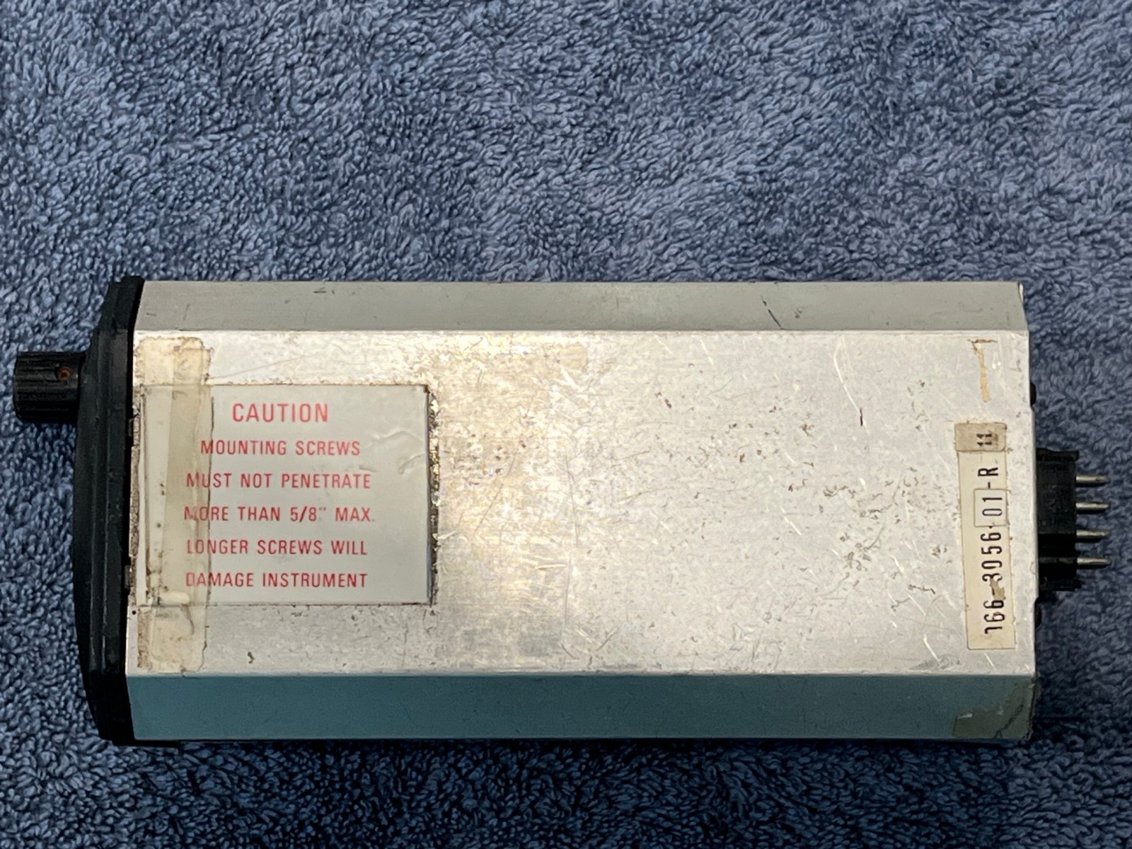 Bendix King KI 209 VOR LOC Glide slope indicator w/ connector, used