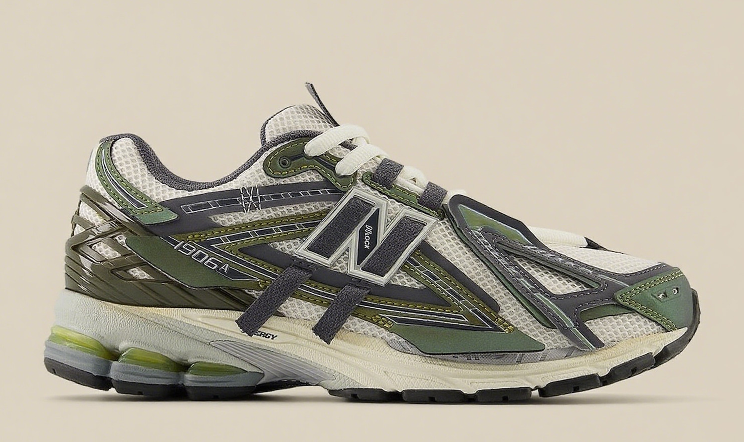 *NEW BALANCE Men's 1906A 'Olive Juice' Sea Salt White U1906ANC Mens size