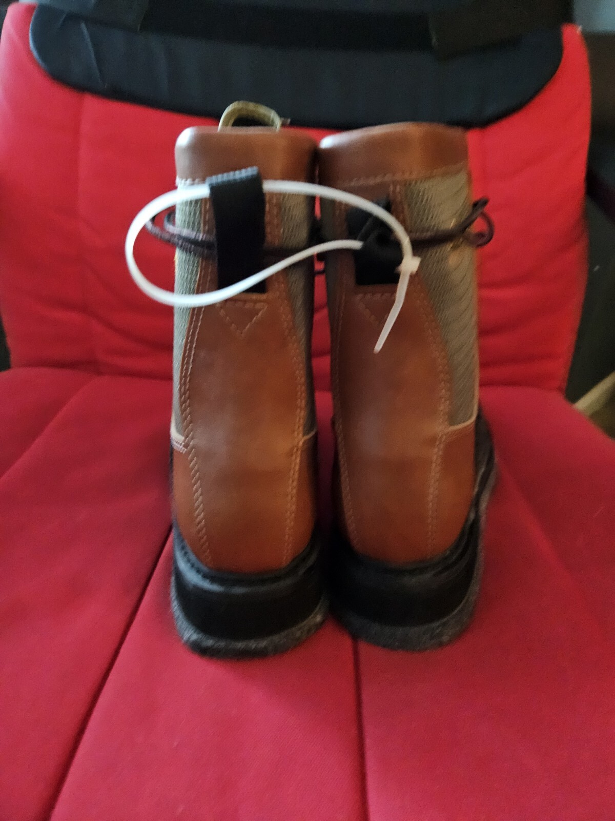 Cabelas Master Guide Felt Bottom Boots Fly Fishing Wading Vented Men Size 7 NWT