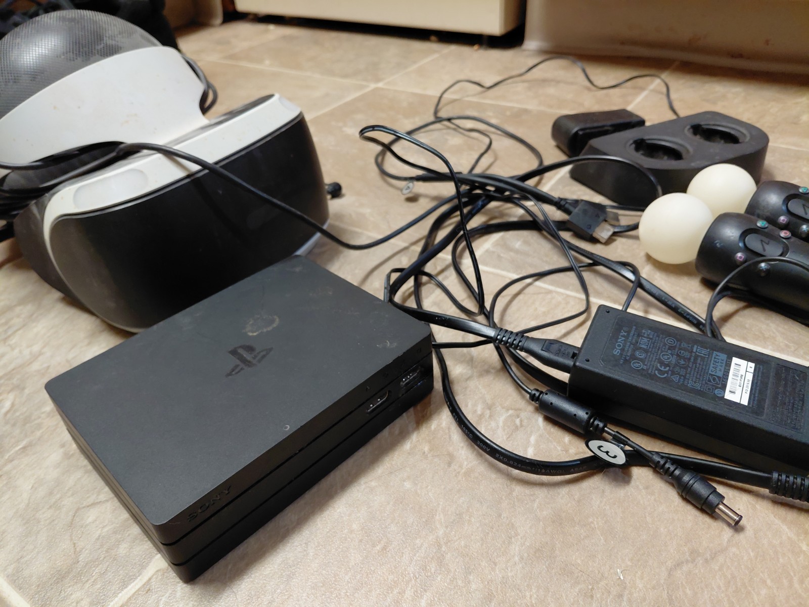 Sony PlayStation VR PSVR Complete Bundle w/ Camera - Authentic