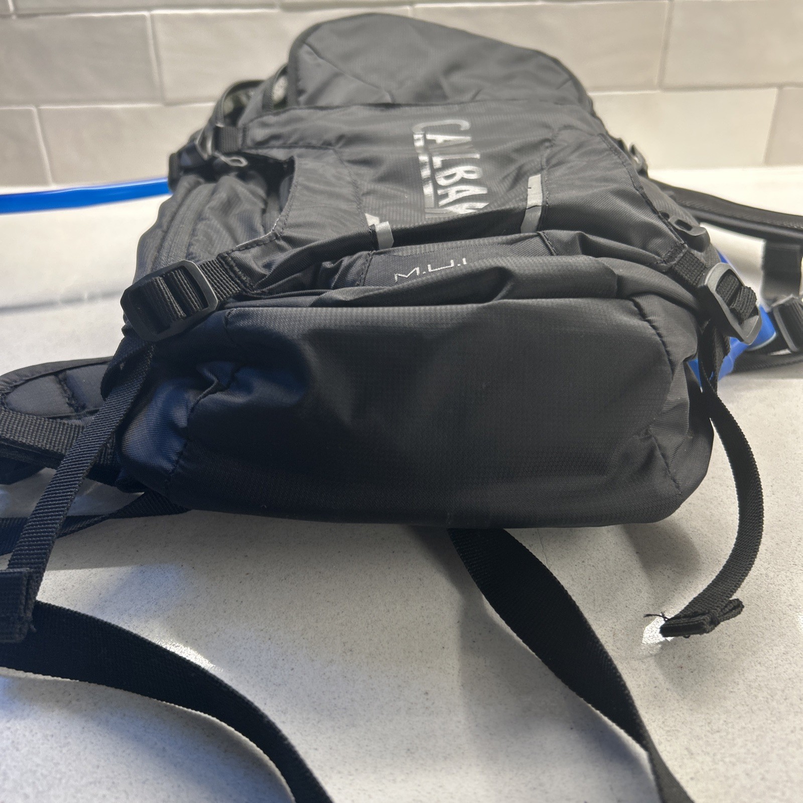 Camelbak MULE 3L 100 Oz. Hydration Backpack Black